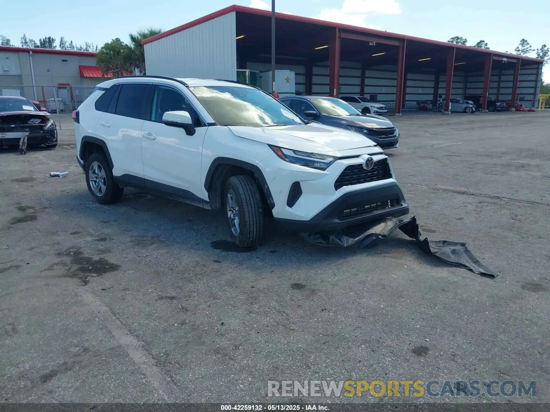 1 Photograph of a damaged car 2T3W1RFV8SC310895 TOYOTA RAV4 2025
