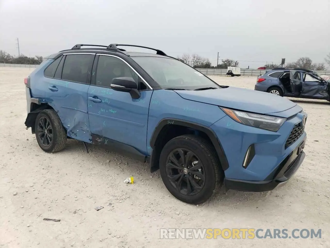 4 Фотография поврежденного автомобиля 4T3E6RFV6SU176402 TOYOTA RAV4 2025