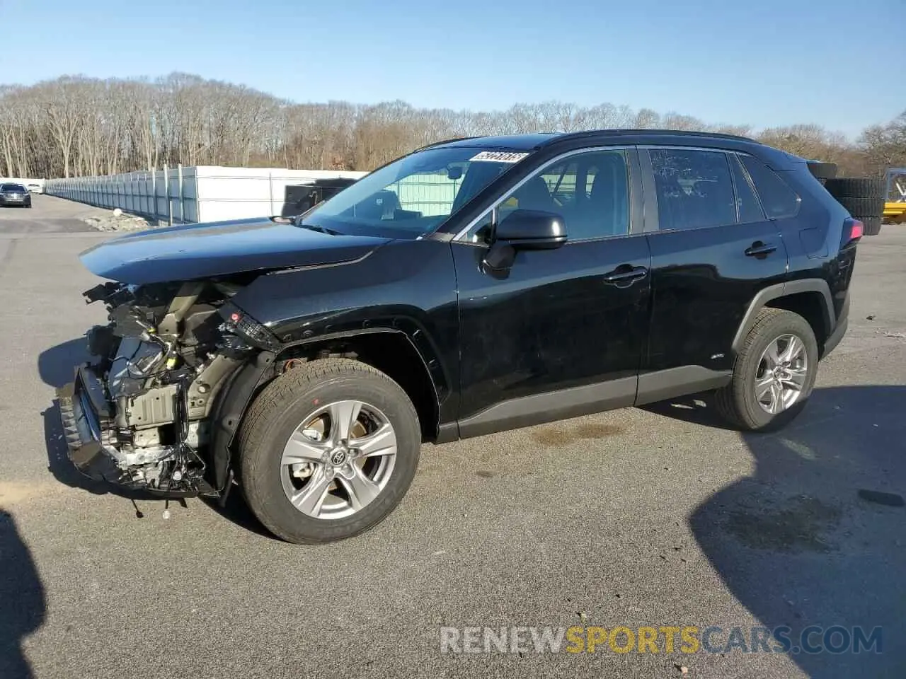 1 Photograph of a damaged car 4T3LWRFVXSU178077 TOYOTA RAV4 2025