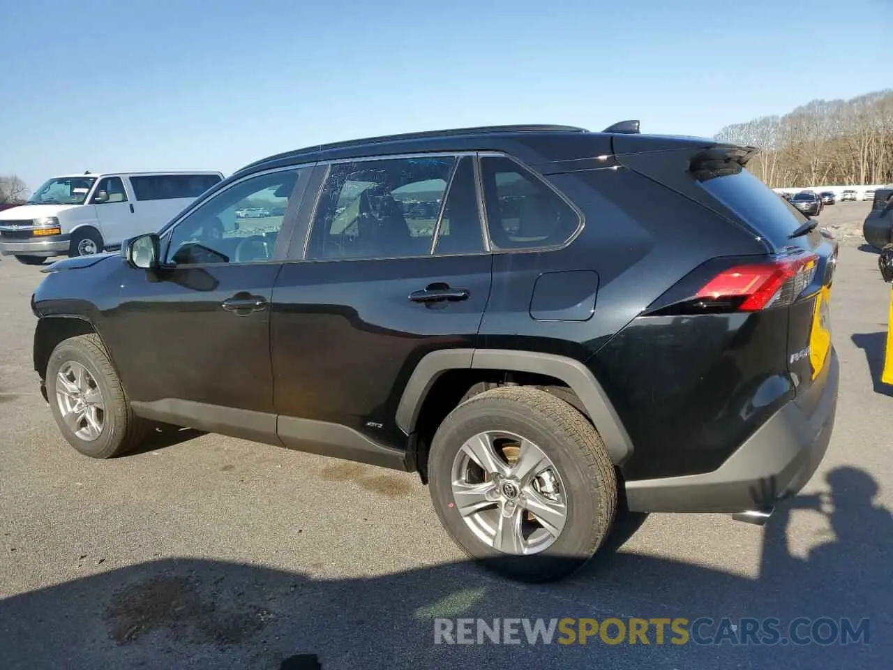 2 Photograph of a damaged car 4T3LWRFVXSU178077 TOYOTA RAV4 2025