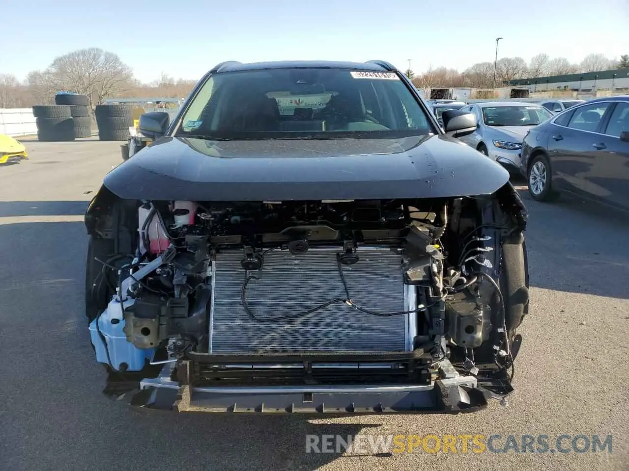5 Photograph of a damaged car 4T3LWRFVXSU178077 TOYOTA RAV4 2025