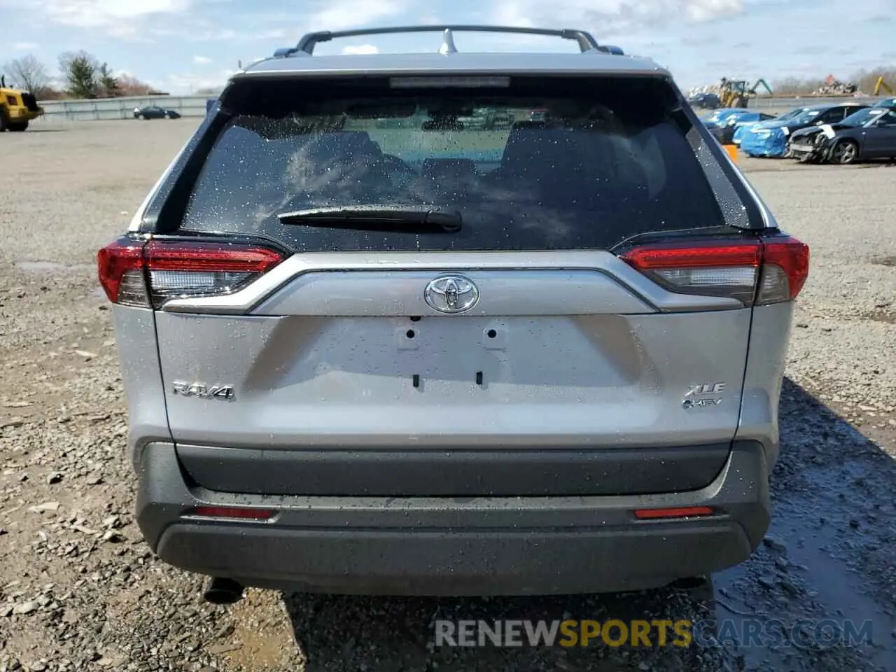 6 Photograph of a damaged car 4T3RWRFV6SU179270 TOYOTA RAV4 2025