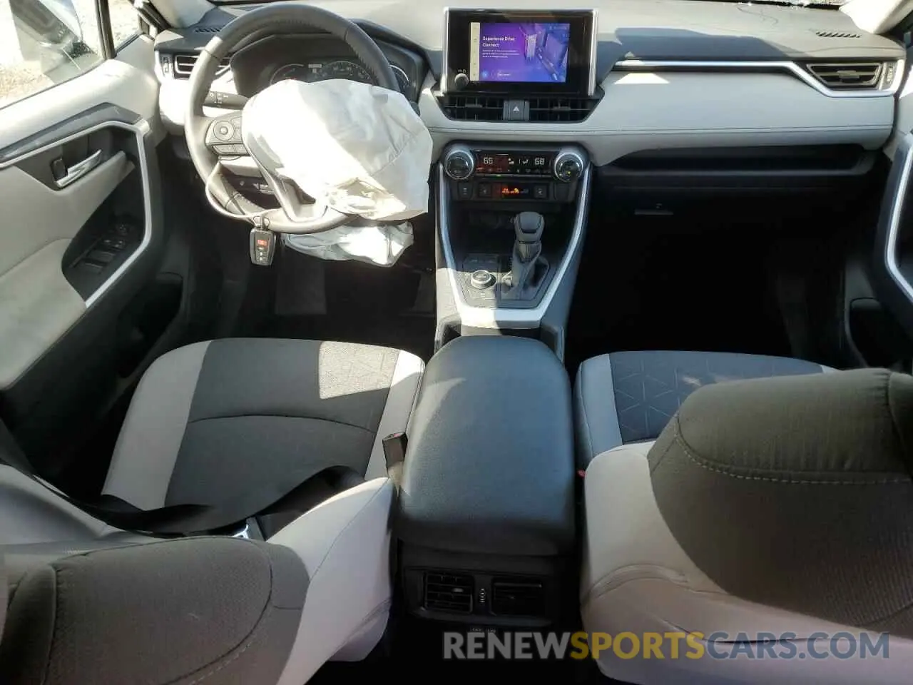 8 Photograph of a damaged car 4T3RWRFV6SU179270 TOYOTA RAV4 2025
