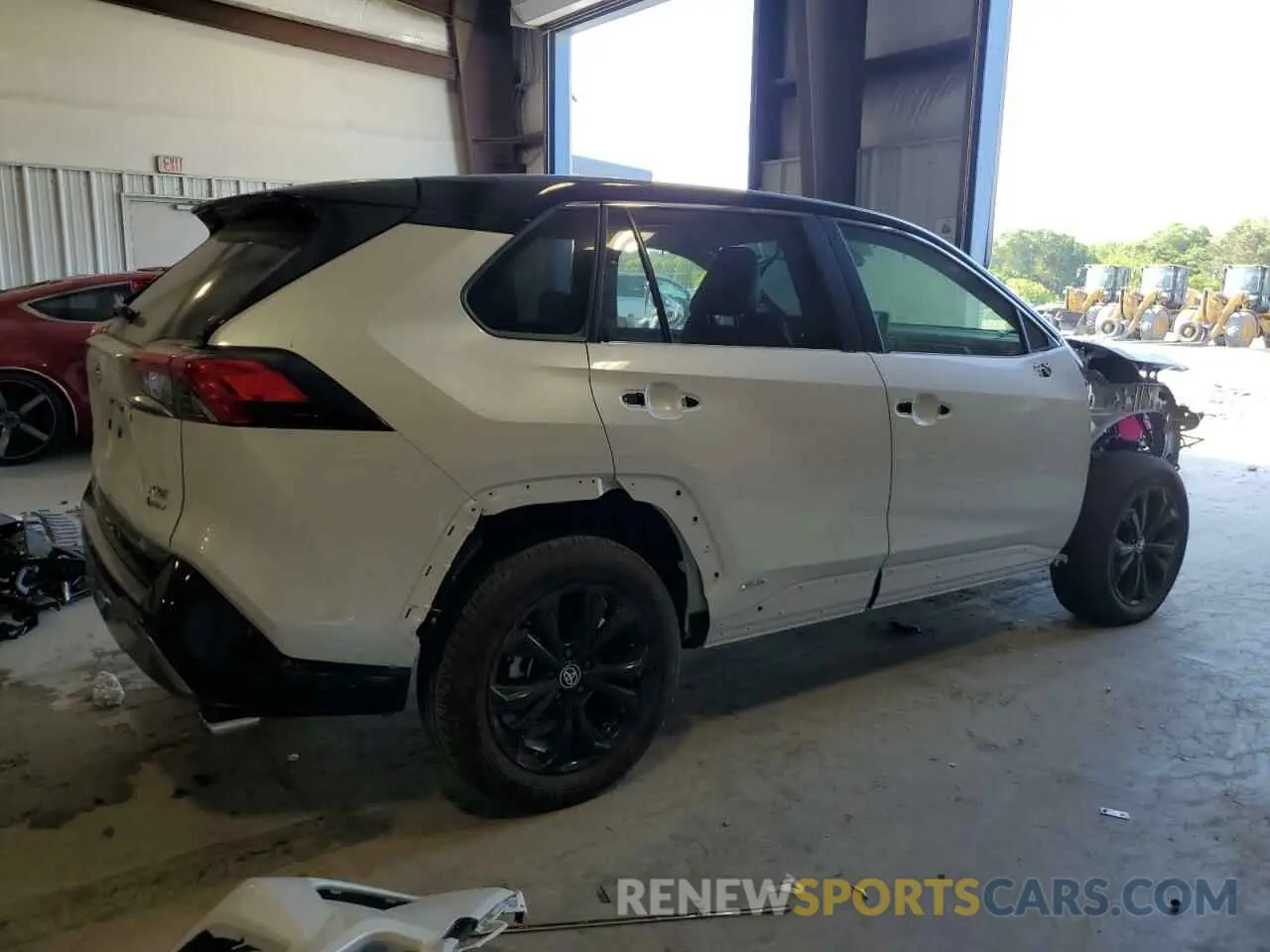 3 Photograph of a damaged car JTME6RFV8SD572974 TOYOTA RAV4 2025