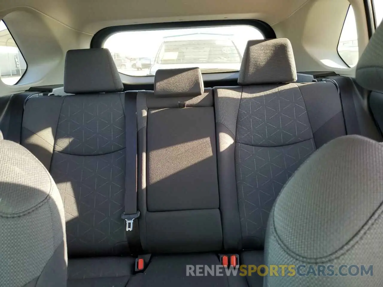 10 Photograph of a damaged car JTMRWRFV7SD294893 TOYOTA RAV4 2025