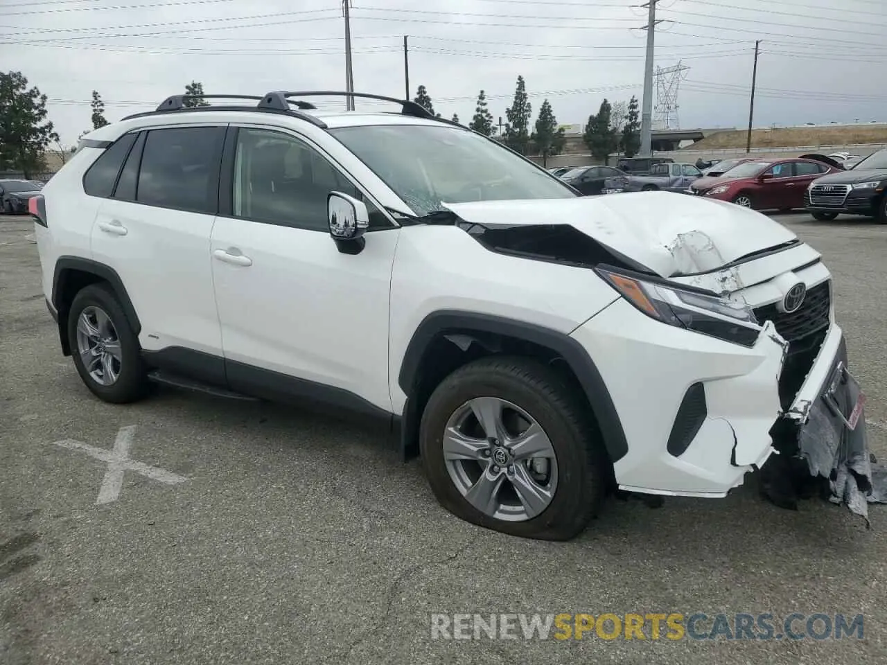 4 Фотография поврежденного автомобиля JTMRWRFV8SD284583 TOYOTA RAV4 2025