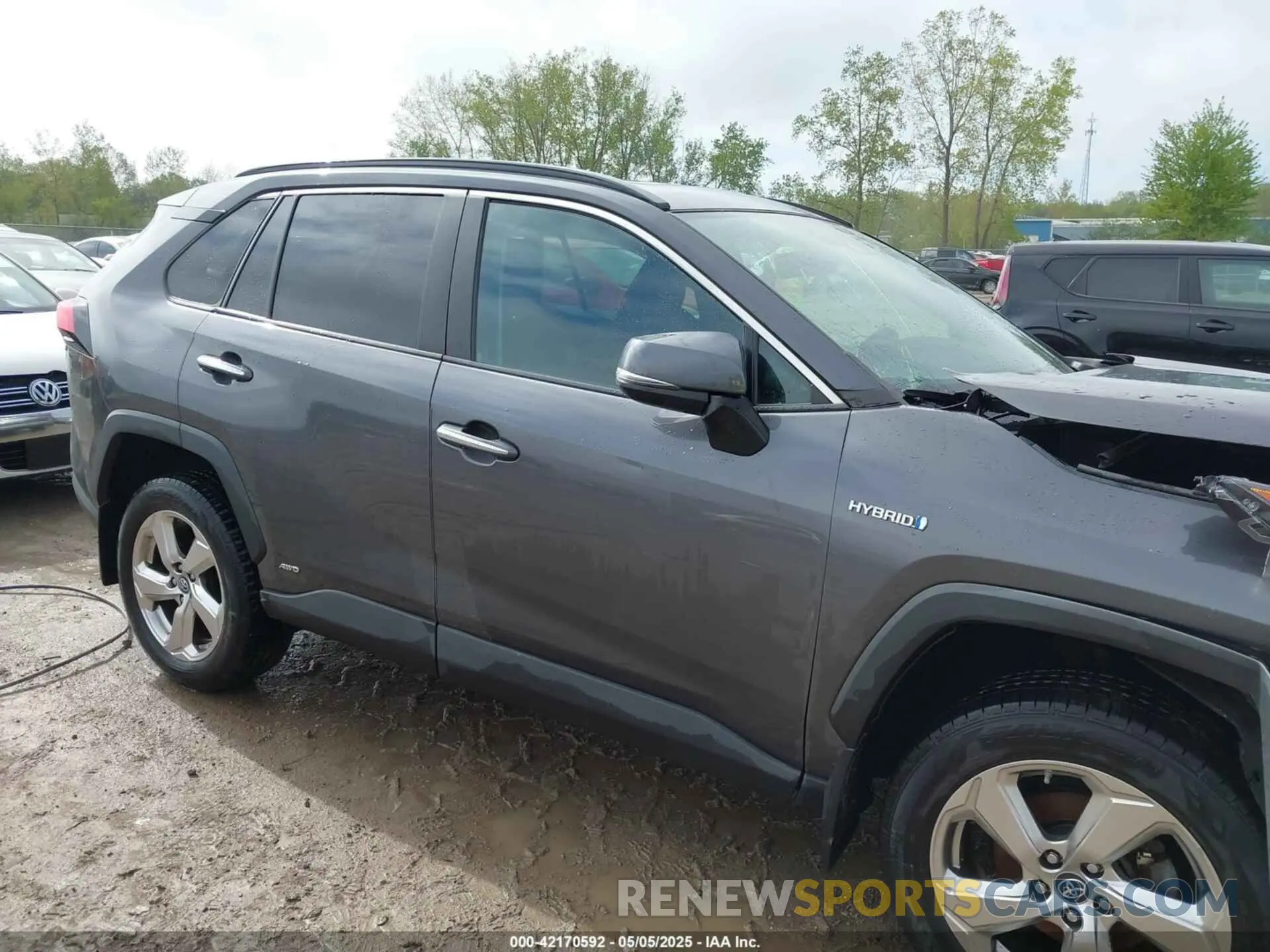 13 Фотография поврежденного автомобиля 2T3DWRFV2KW012172 TOYOTA RAV4 HYBRID 2019