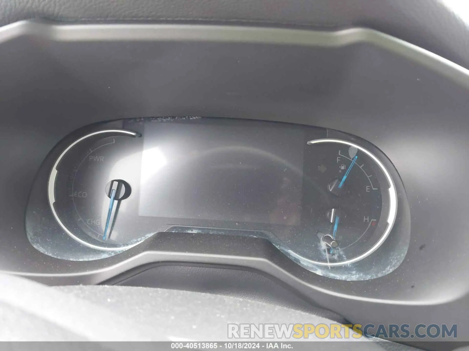 7 Photograph of a damaged car 2T3DWRFV3KW019034 TOYOTA RAV4 HYBRID 2019