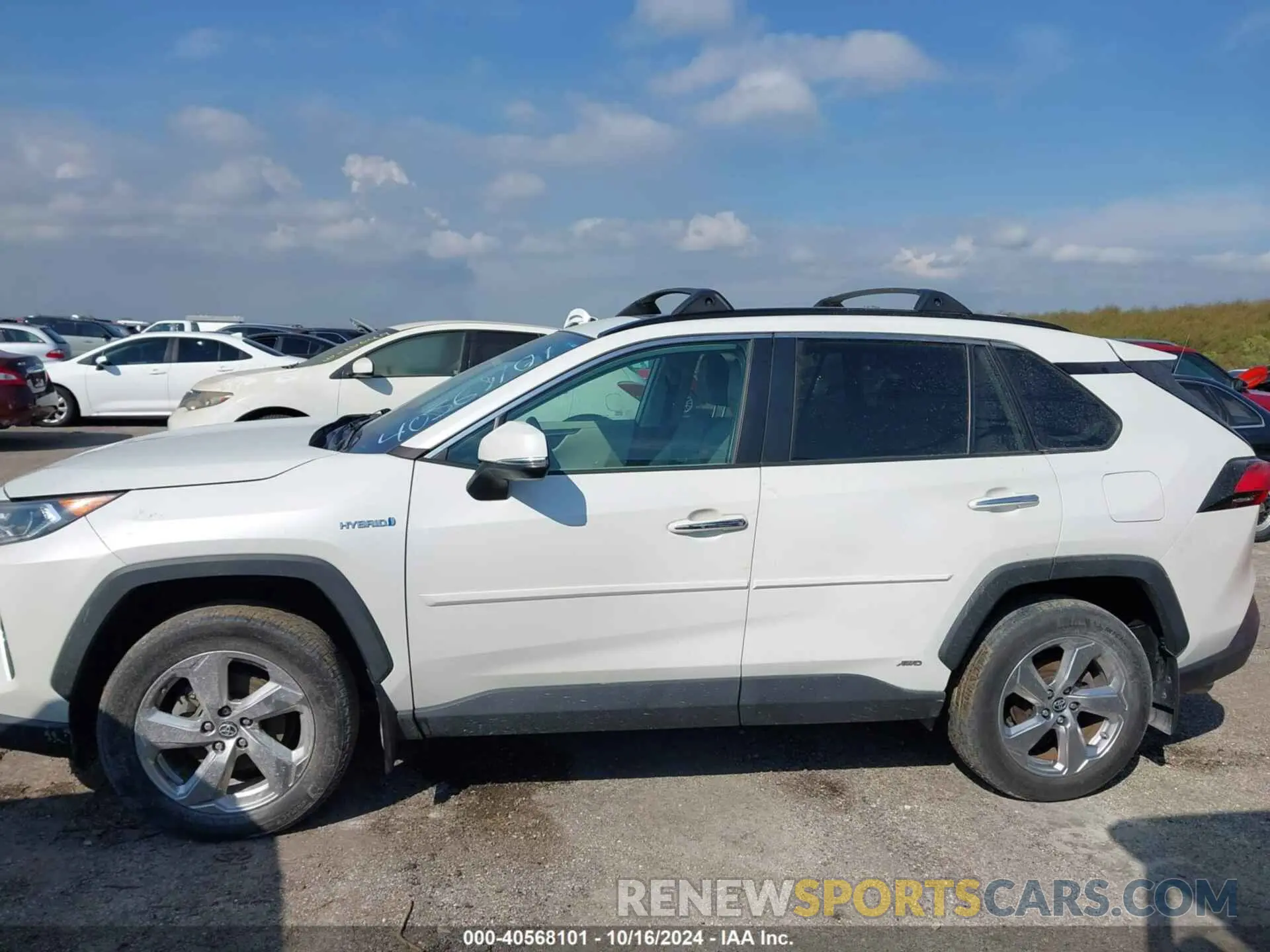 13 Фотография поврежденного автомобиля 2T3DWRFV8KW010071 TOYOTA RAV4 HYBRID 2019