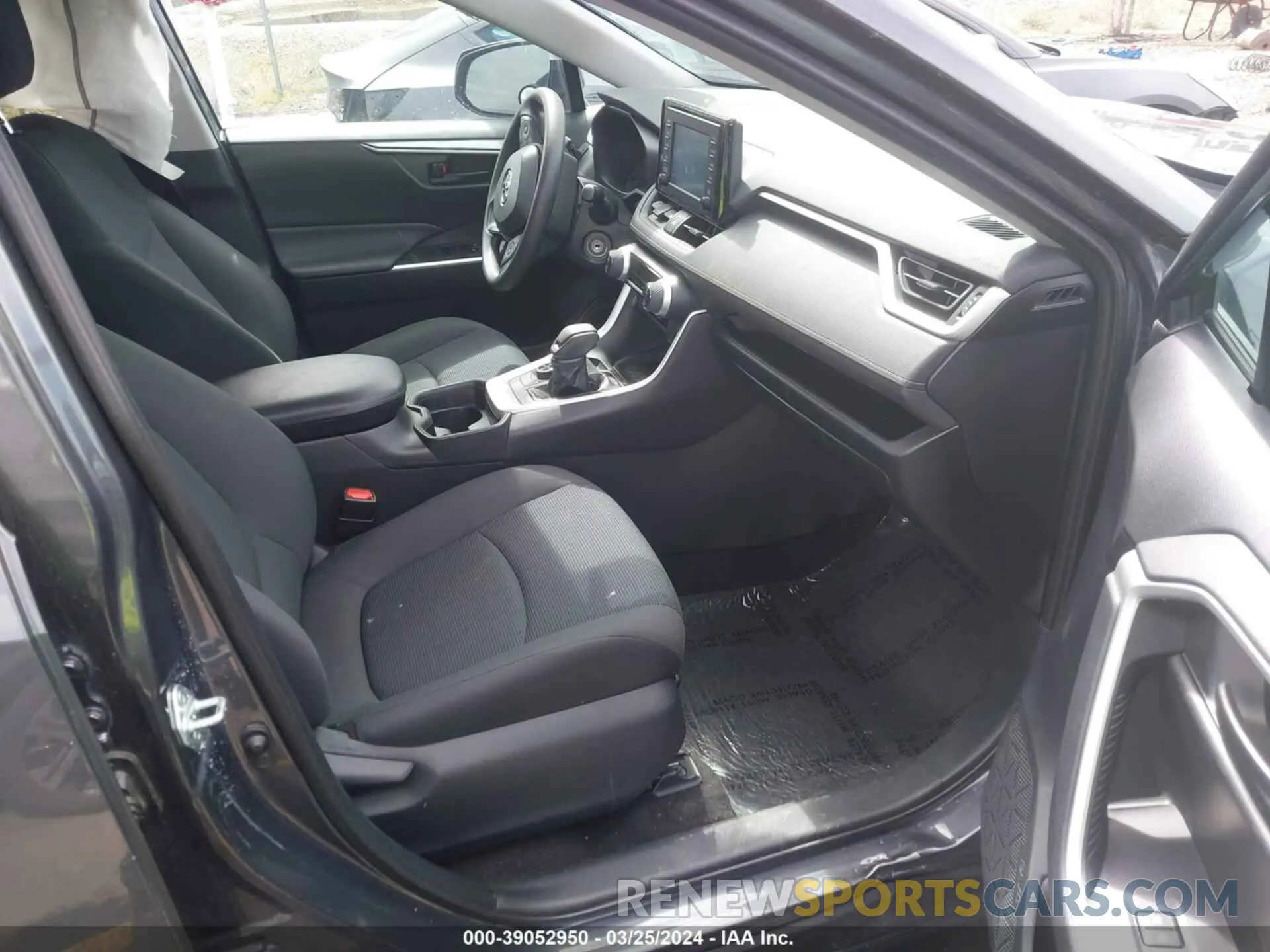 5 Фотография поврежденного автомобиля 2T3LWRFV5KW038941 TOYOTA RAV4 HYBRID 2019