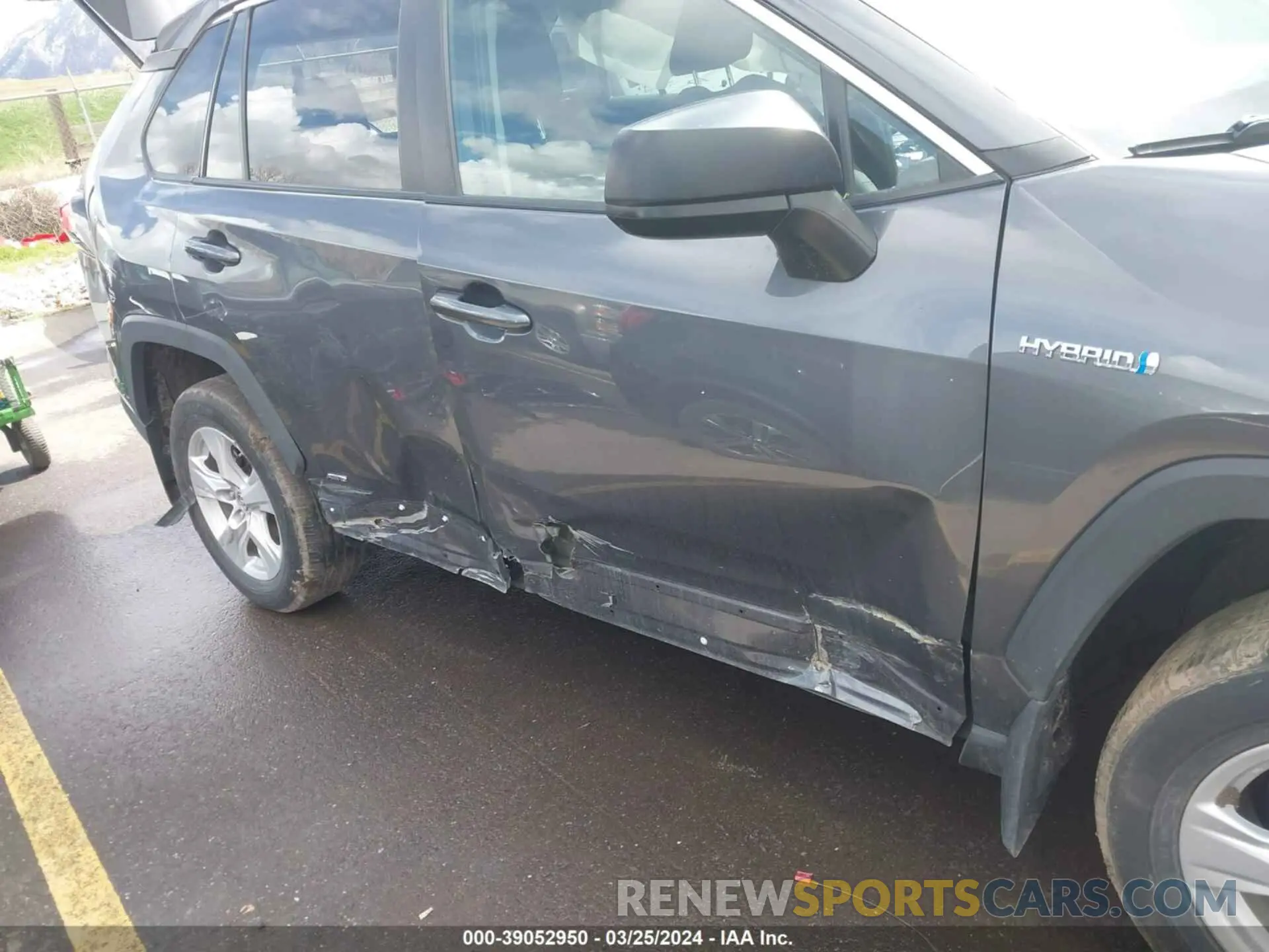 6 Фотография поврежденного автомобиля 2T3LWRFV5KW038941 TOYOTA RAV4 HYBRID 2019