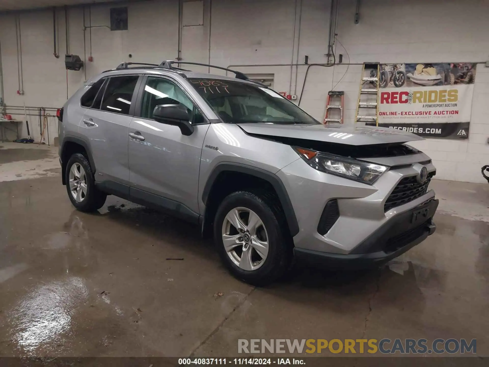 1 Фотография поврежденного автомобиля 2T3LWRFV9KW023763 TOYOTA RAV4 HYBRID 2019