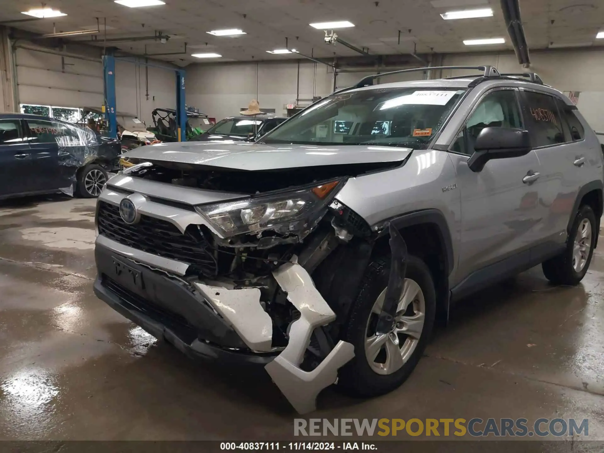 6 Фотография поврежденного автомобиля 2T3LWRFV9KW023763 TOYOTA RAV4 HYBRID 2019