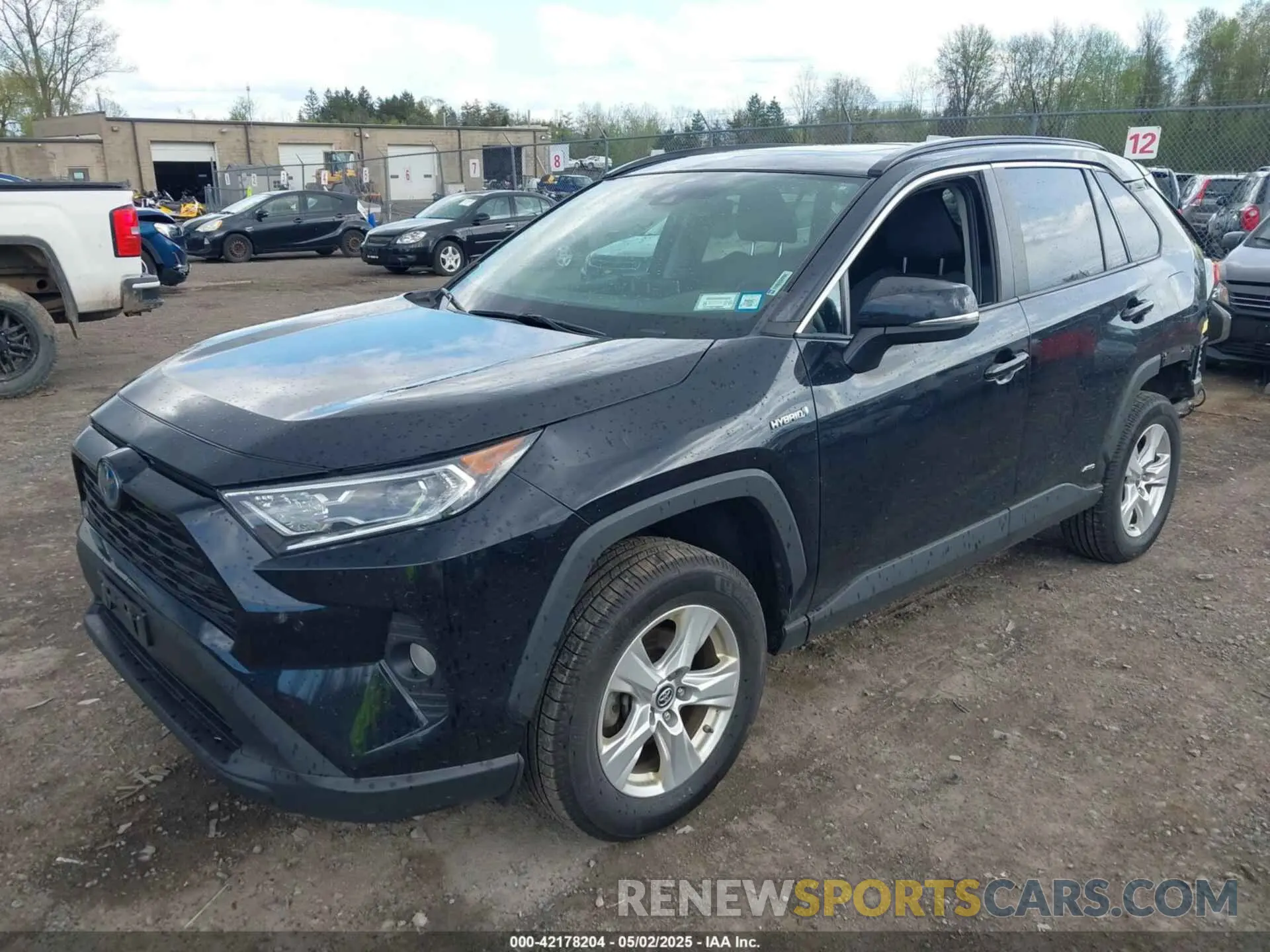 2 Photograph of a damaged car 2T3RWRFV3KW010551 TOYOTA RAV4 HYBRID 2019