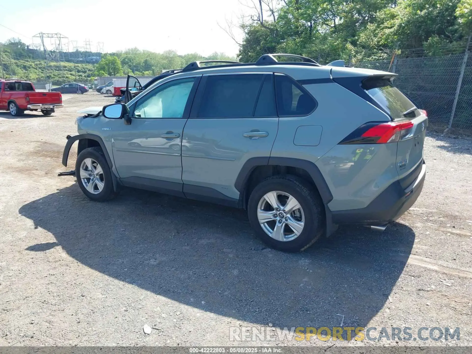 3 Фотография поврежденного автомобиля 2T3RWRFV4KW019212 TOYOTA RAV4 HYBRID 2019