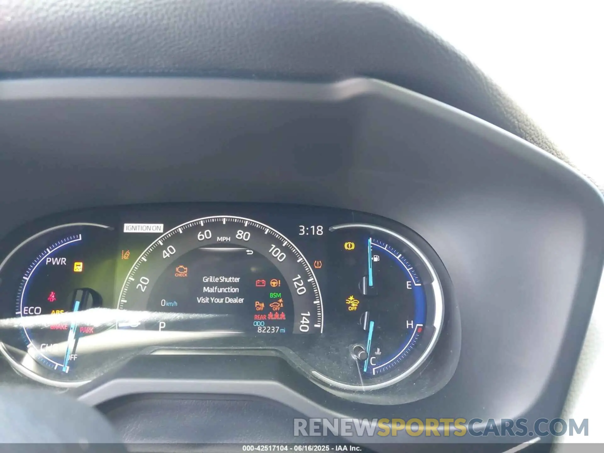 7 Photograph of a damaged car JTMDWRFV4KD511486 TOYOTA RAV4 HYBRID 2019