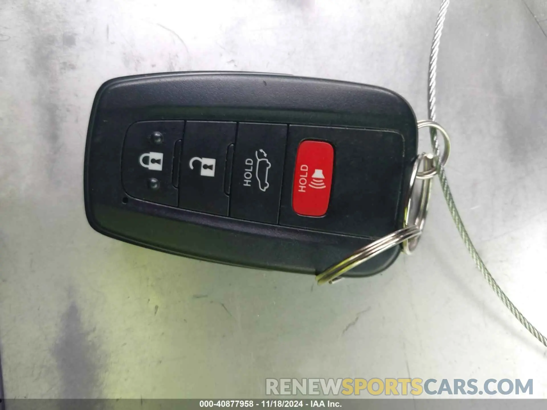 11 Фотография поврежденного автомобиля JTMDWRFV6KD503812 TOYOTA RAV4 HYBRID 2019