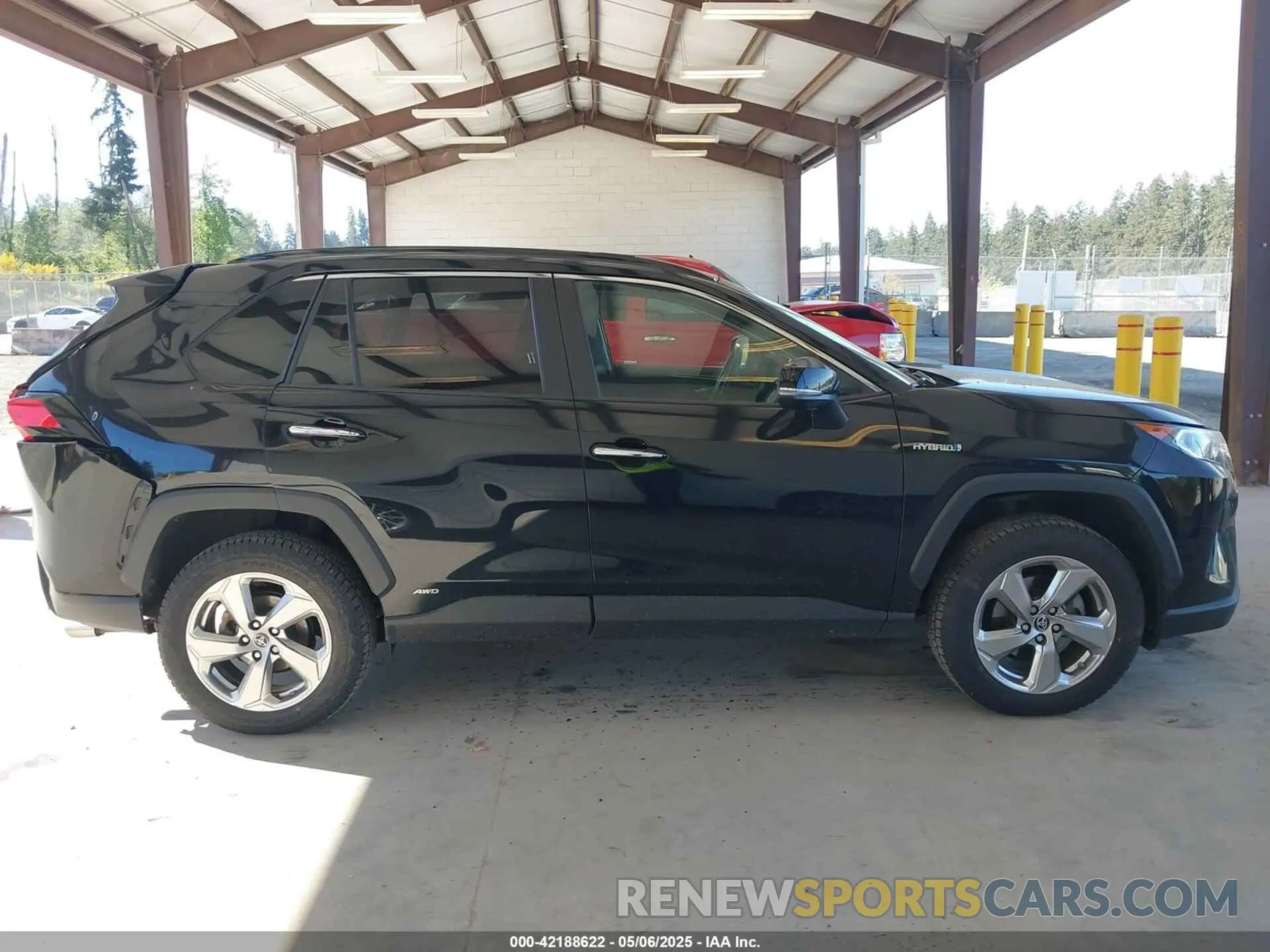 14 Photograph of a damaged car JTMDWRFV6KD510341 TOYOTA RAV4 HYBRID 2019