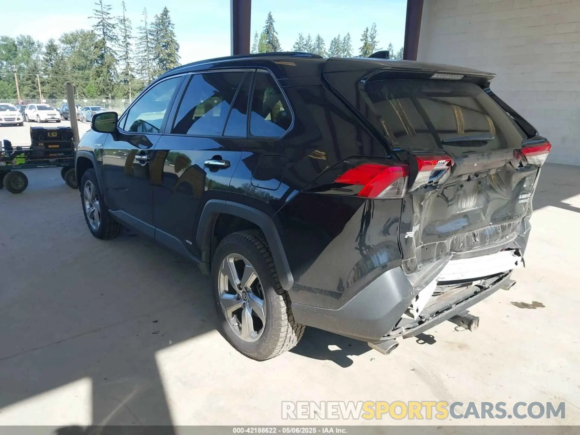 3 Photograph of a damaged car JTMDWRFV6KD510341 TOYOTA RAV4 HYBRID 2019