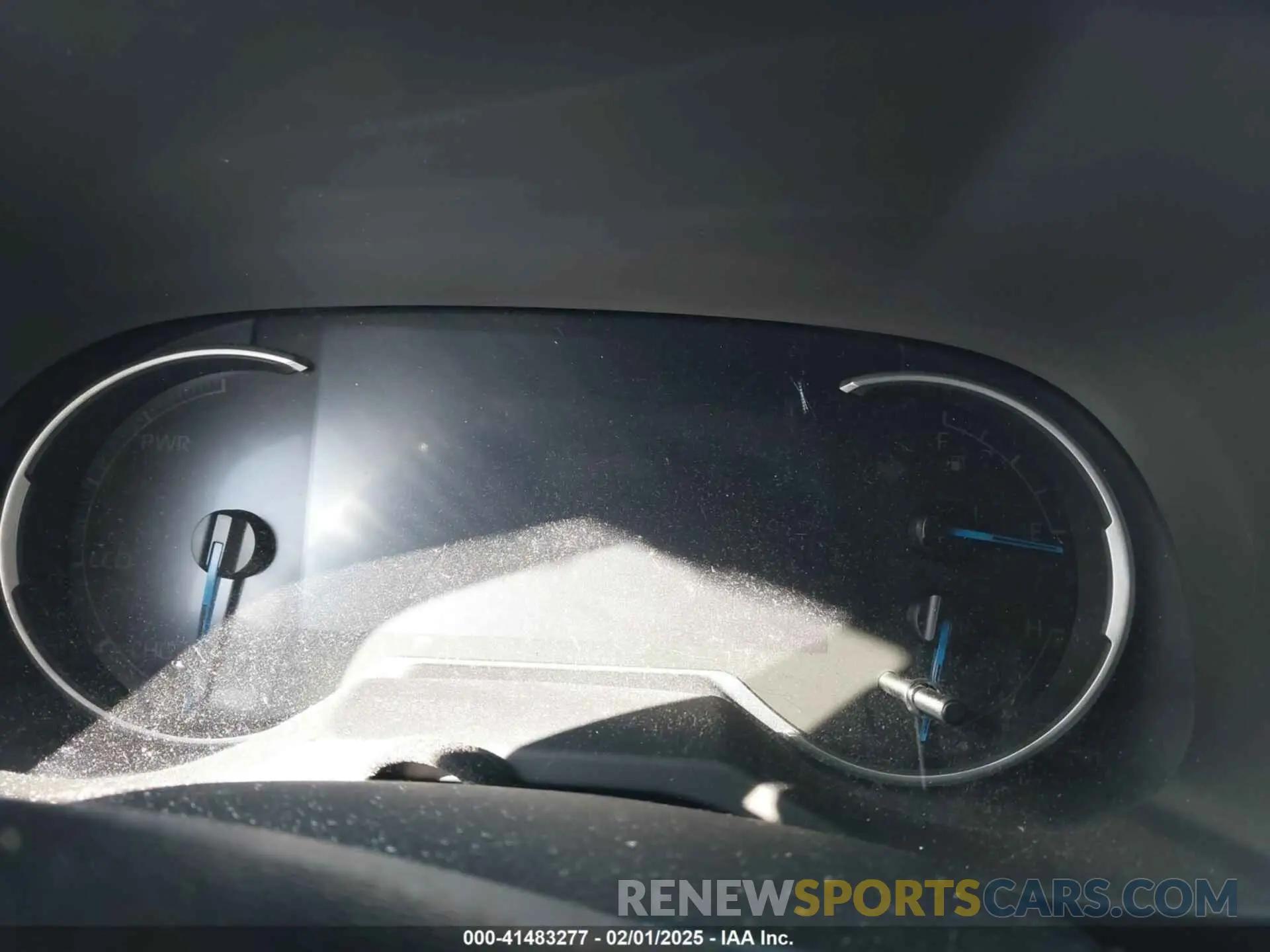 15 Photograph of a damaged car JTMDWRFV9KD503092 TOYOTA RAV4 HYBRID 2019