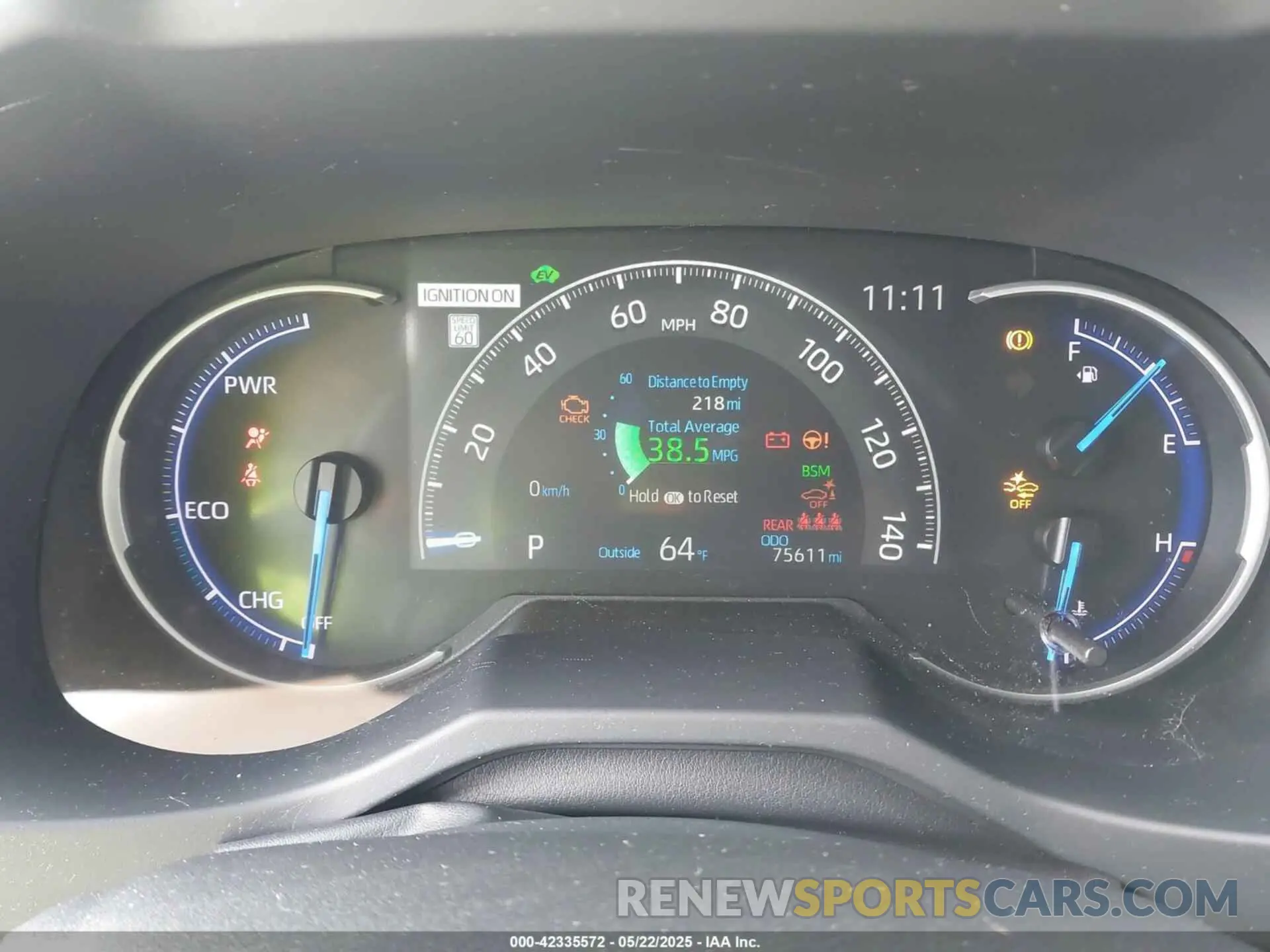 7 Фотография поврежденного автомобиля JTMEWRFV0KJ026624 TOYOTA RAV4 HYBRID 2019
