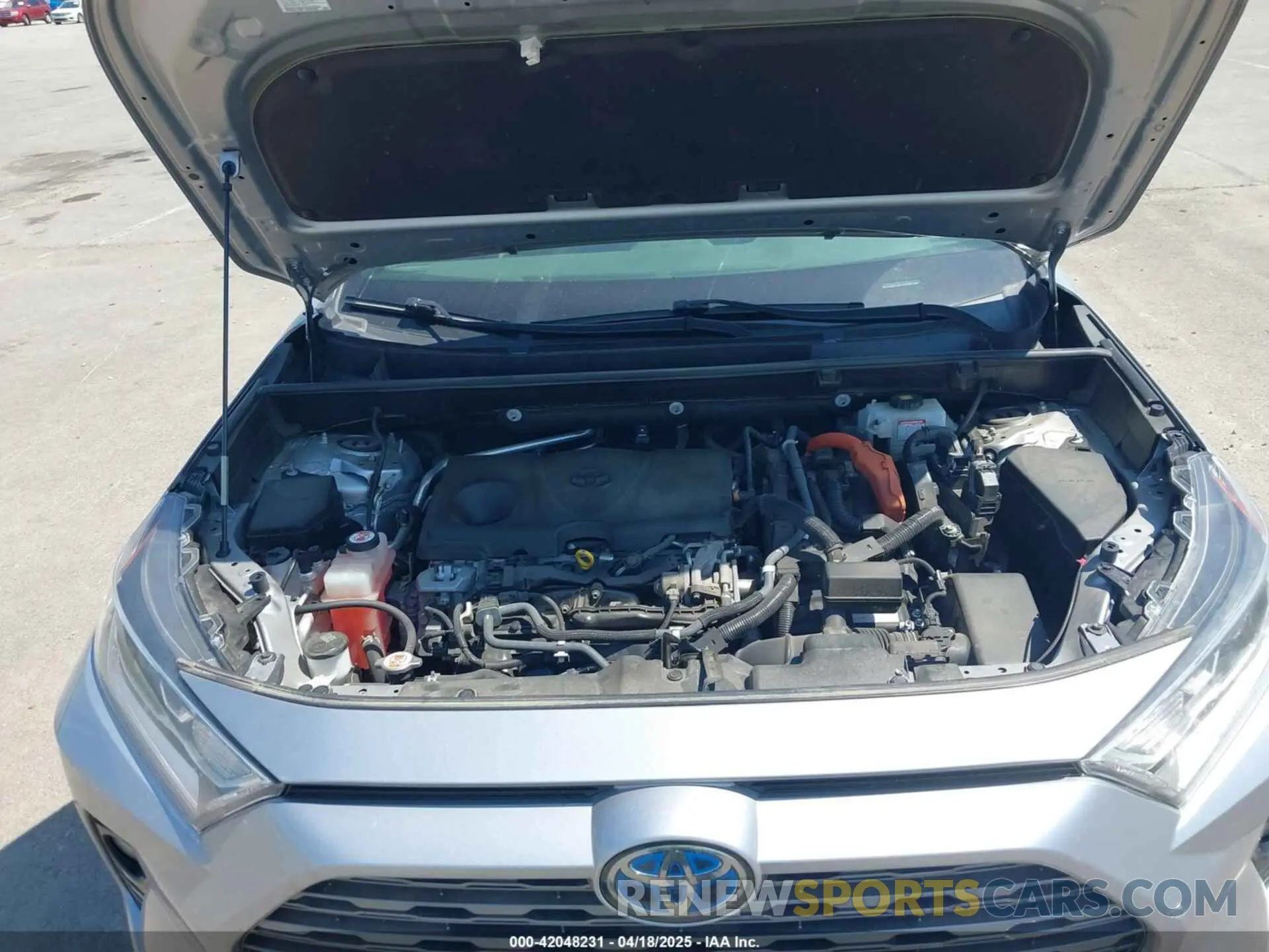 10 Photograph of a damaged car JTMEWRFV4KJ019580 TOYOTA RAV4 HYBRID 2019