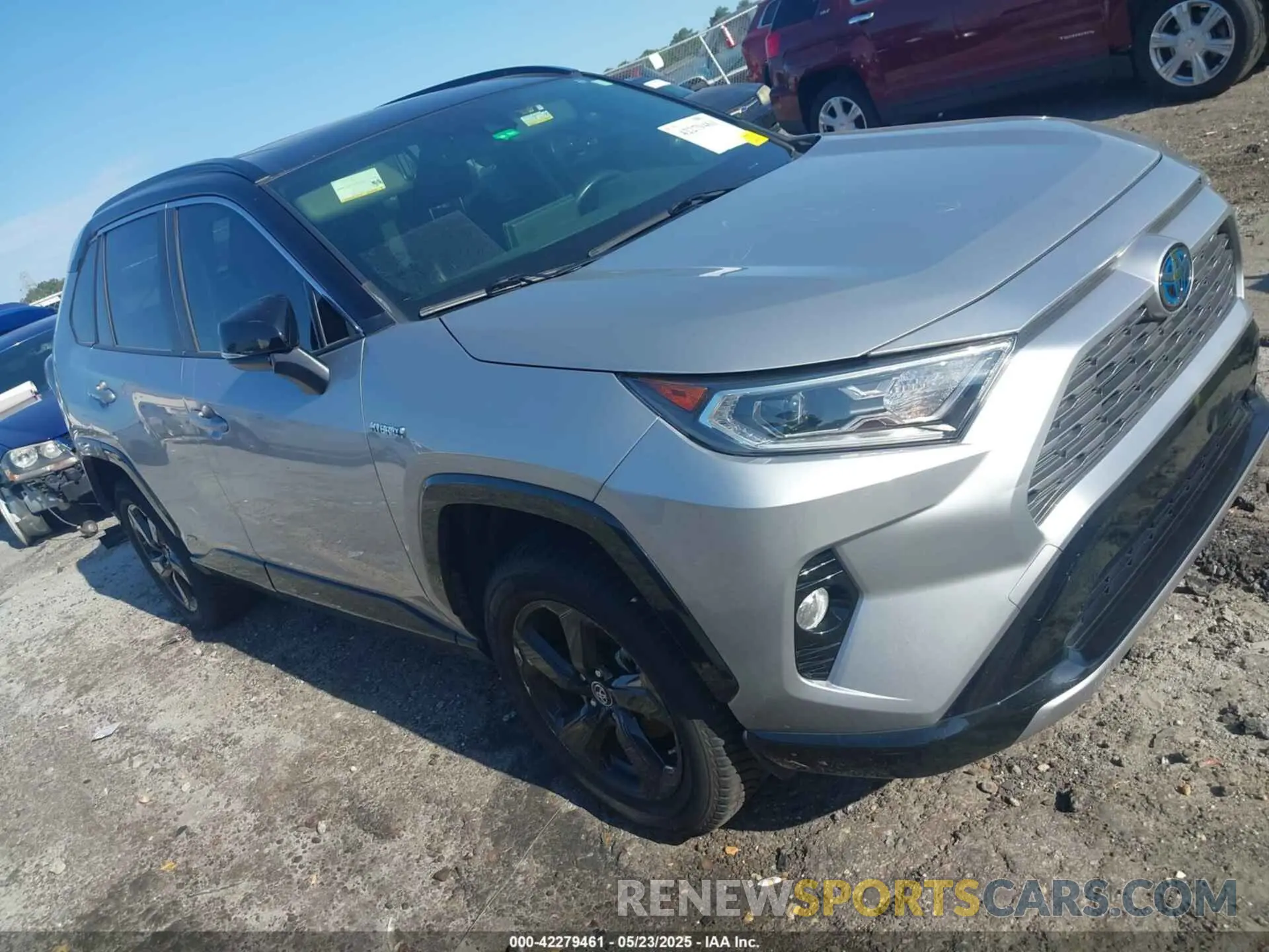 1 Photograph of a damaged car JTMEWRFV9KJ006324 TOYOTA RAV4 HYBRID 2019