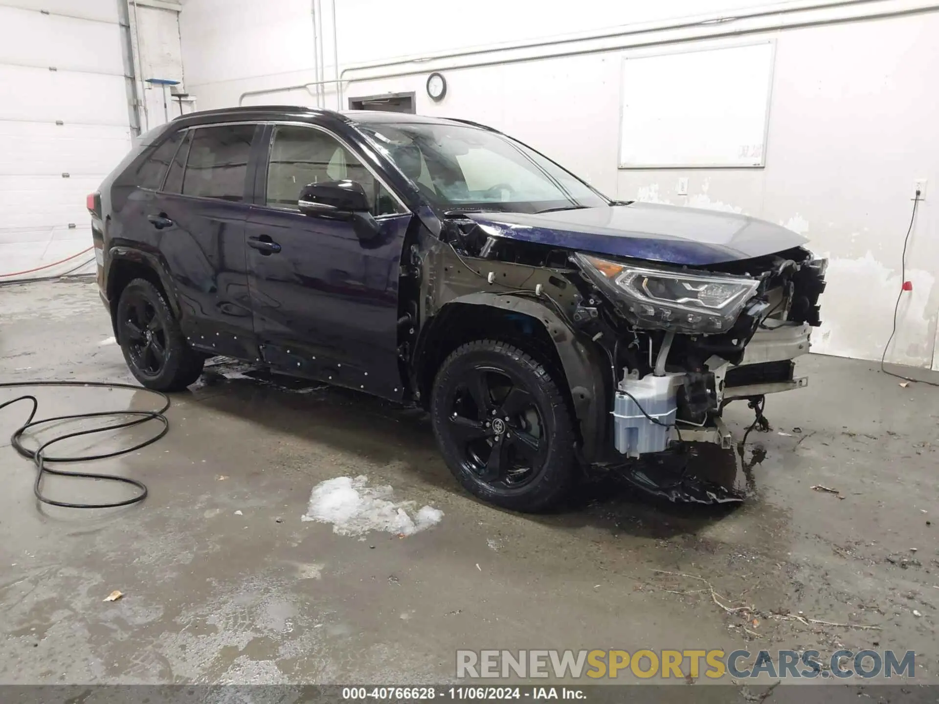 1 Photograph of a damaged car JTMEWRFVXKD512145 TOYOTA RAV4 HYBRID 2019