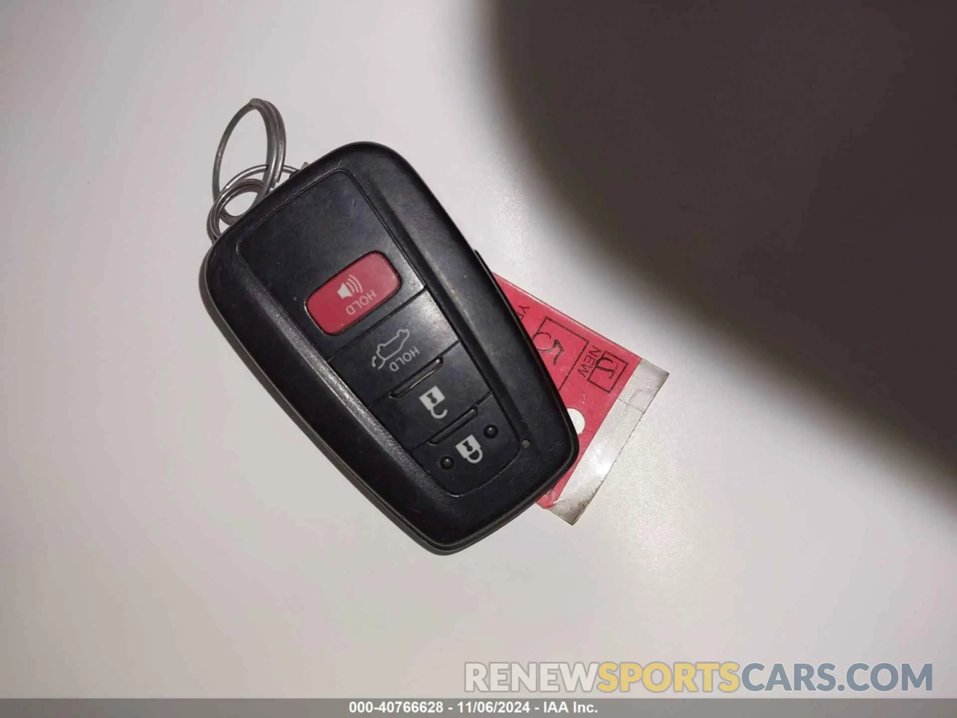 11 Photograph of a damaged car JTMEWRFVXKD512145 TOYOTA RAV4 HYBRID 2019