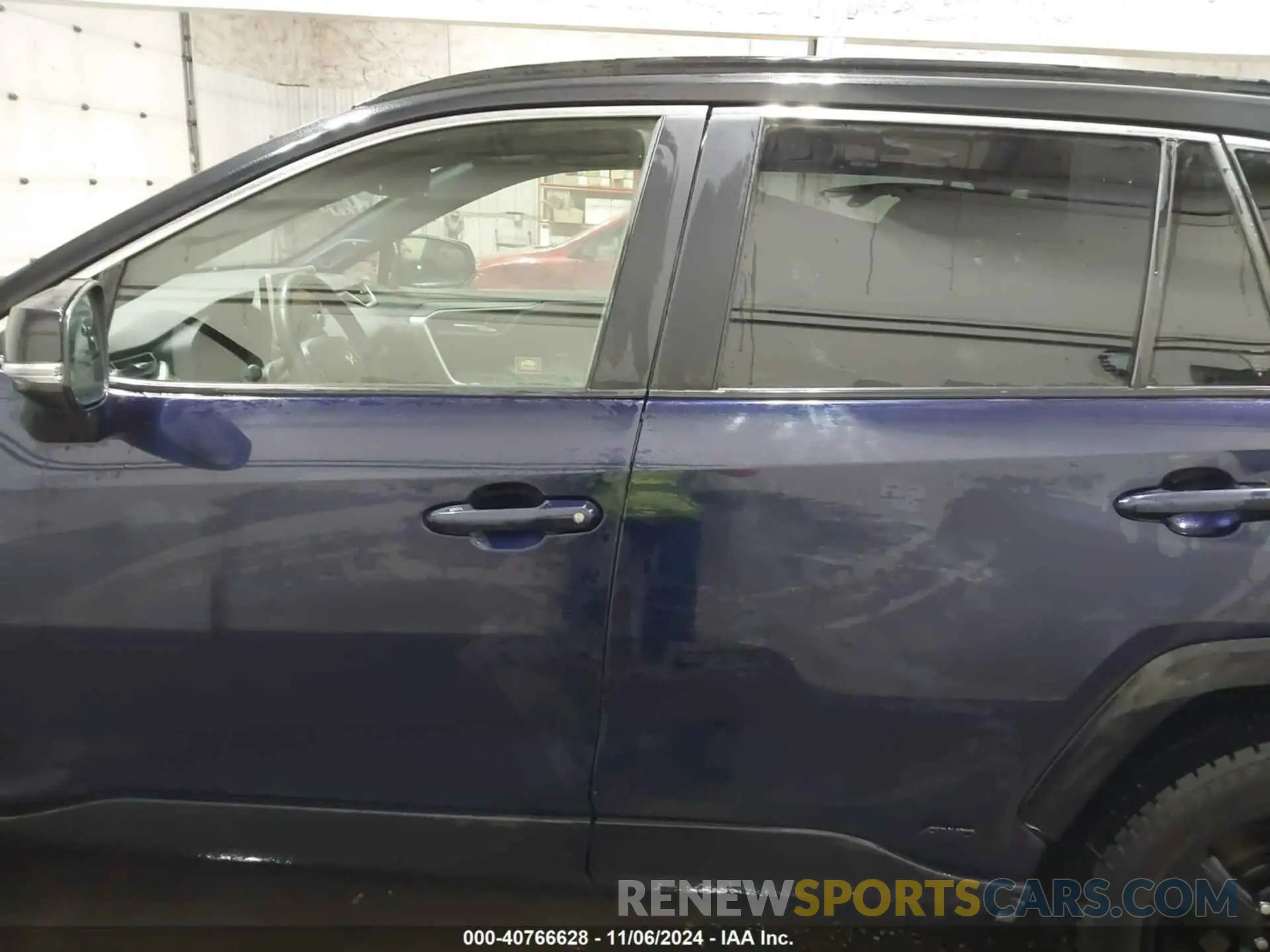 15 Photograph of a damaged car JTMEWRFVXKD512145 TOYOTA RAV4 HYBRID 2019