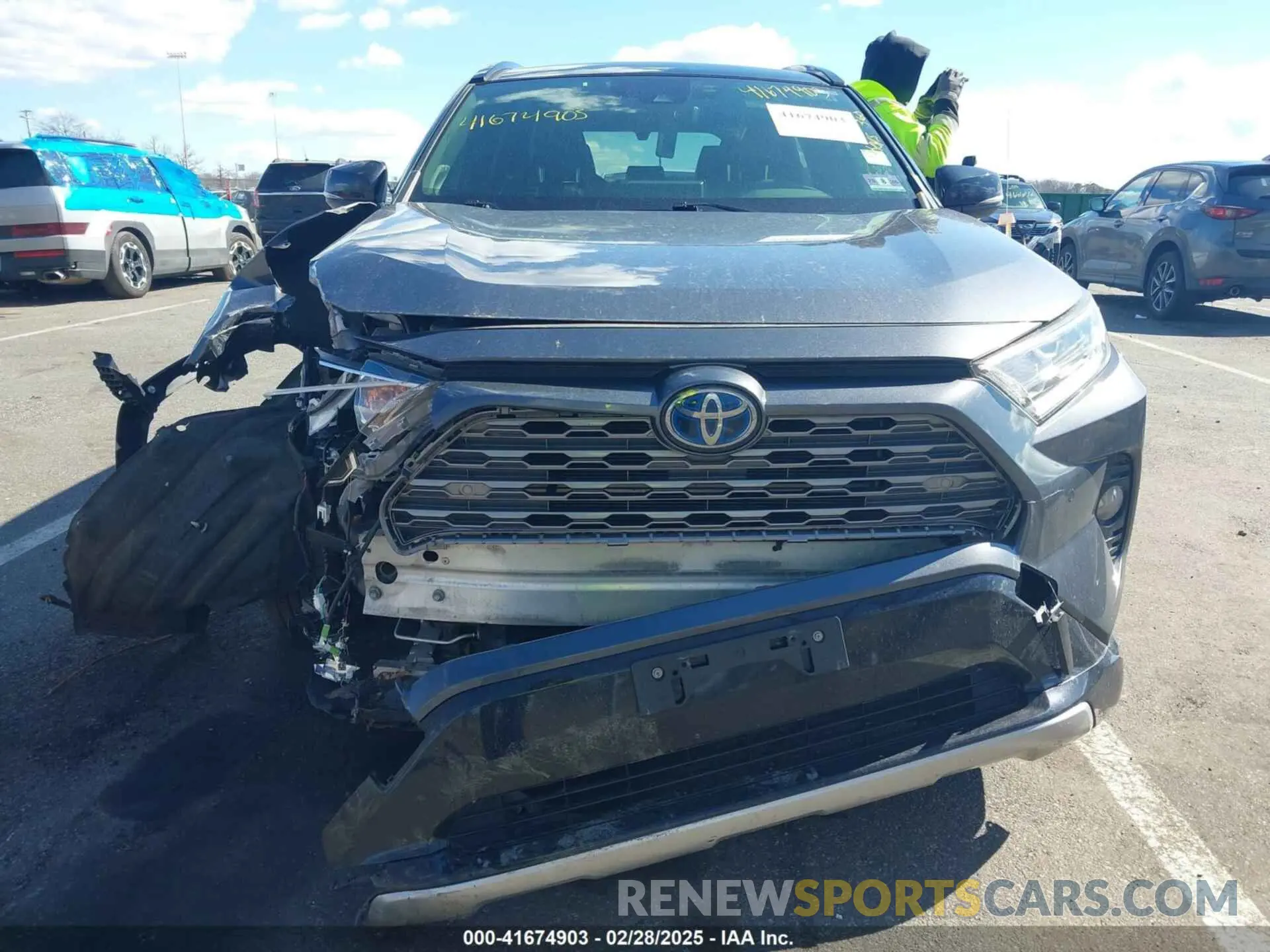 12 Photograph of a damaged car JTMEWRFVXKD513330 TOYOTA RAV4 HYBRID 2019