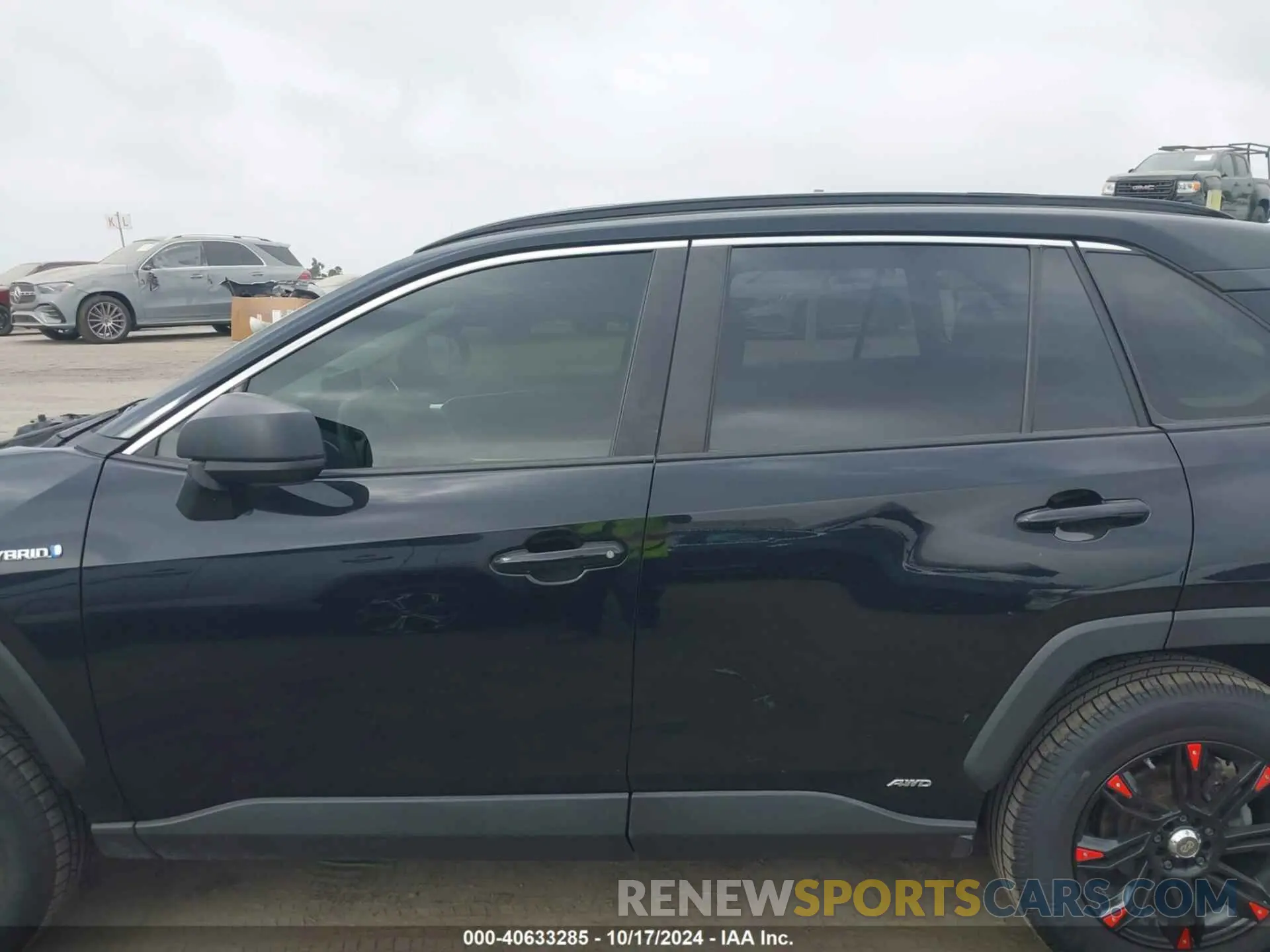 15 Photograph of a damaged car JTMLWRFV2KD002749 TOYOTA RAV4 HYBRID 2019