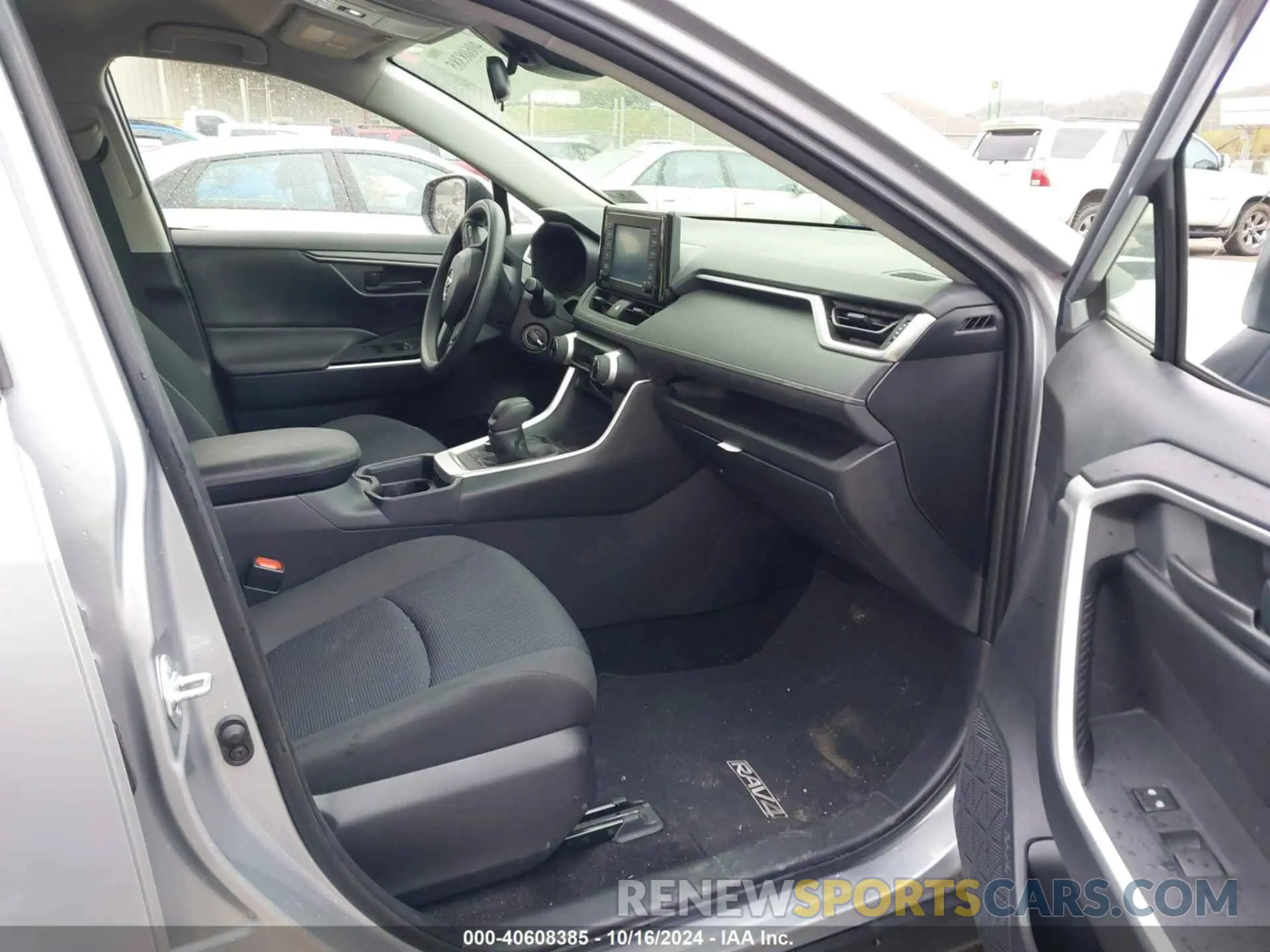 5 Фотография поврежденного автомобиля JTMMWRFV5KD035085 TOYOTA RAV4 HYBRID 2019
