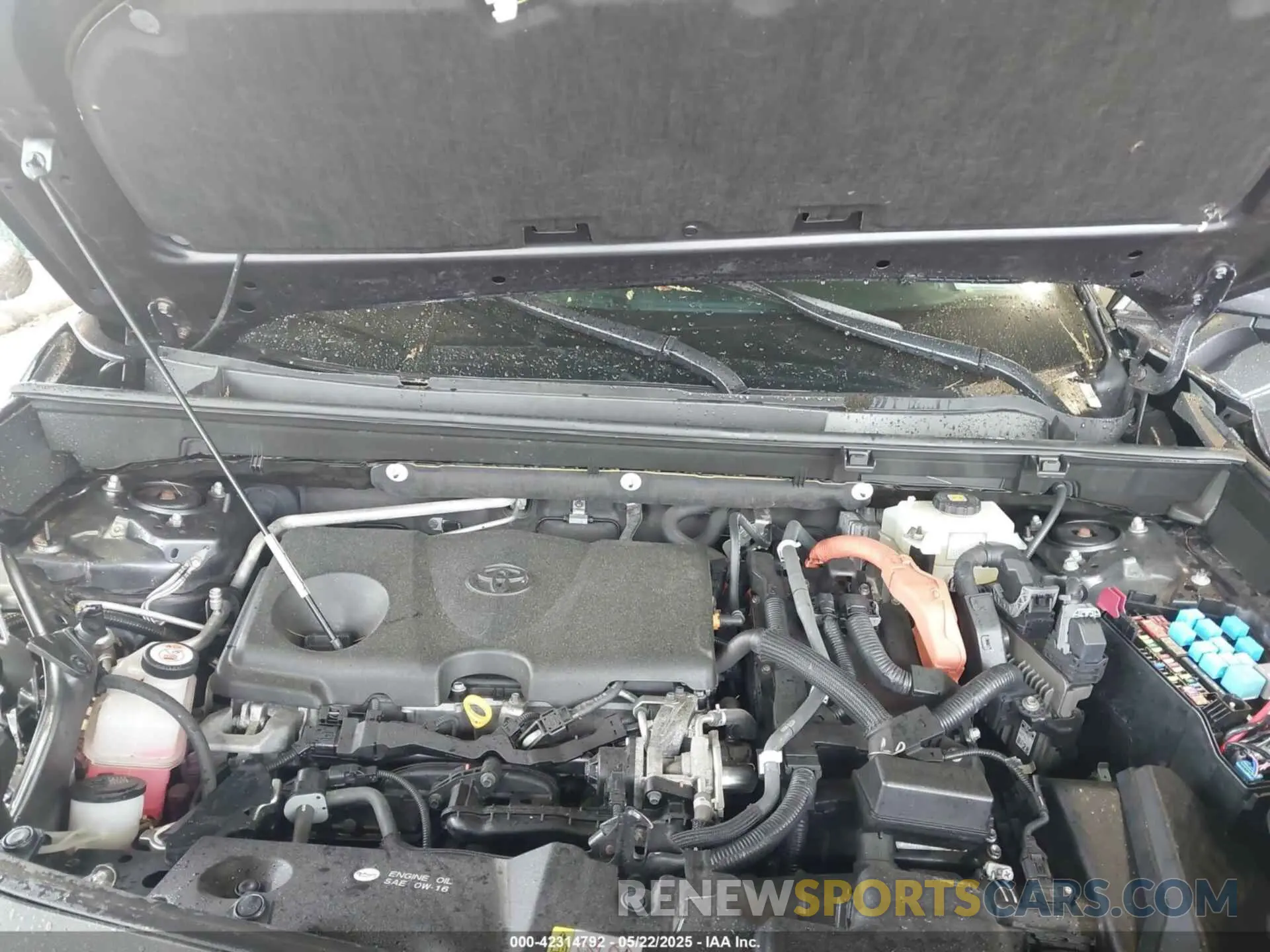 10 Фотография поврежденного автомобиля JTMMWRFV6KD020675 TOYOTA RAV4 HYBRID 2019