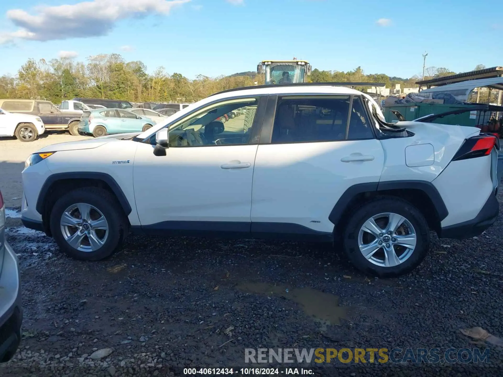 14 Photograph of a damaged car JTMMWRFV7KD026601 TOYOTA RAV4 HYBRID 2019