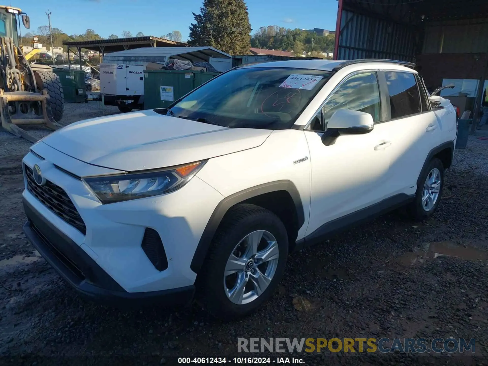 2 Photograph of a damaged car JTMMWRFV7KD026601 TOYOTA RAV4 HYBRID 2019