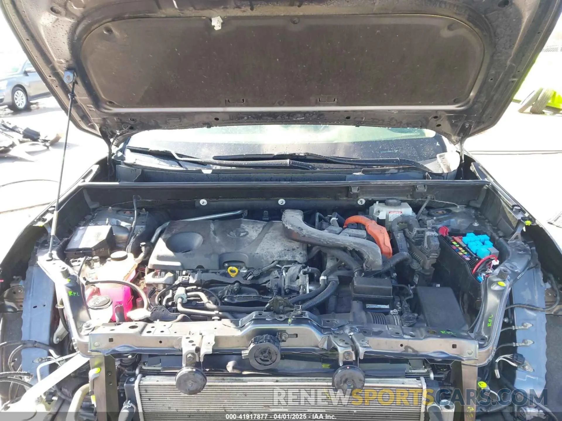 10 Фотография поврежденного автомобиля JTMRWRFV1KD009105 TOYOTA RAV4 HYBRID 2019