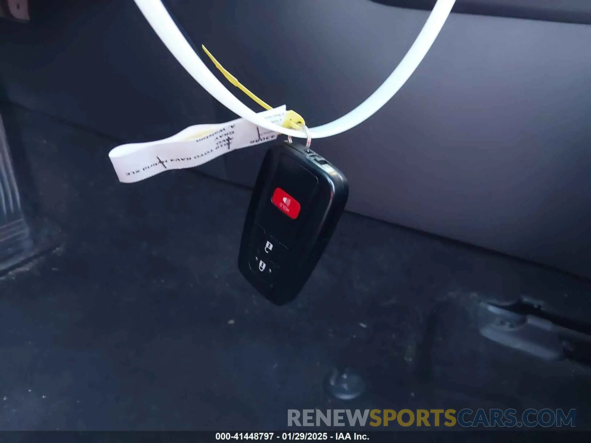 11 Фотография поврежденного автомобиля JTMRWRFV3KJ005011 TOYOTA RAV4 HYBRID 2019