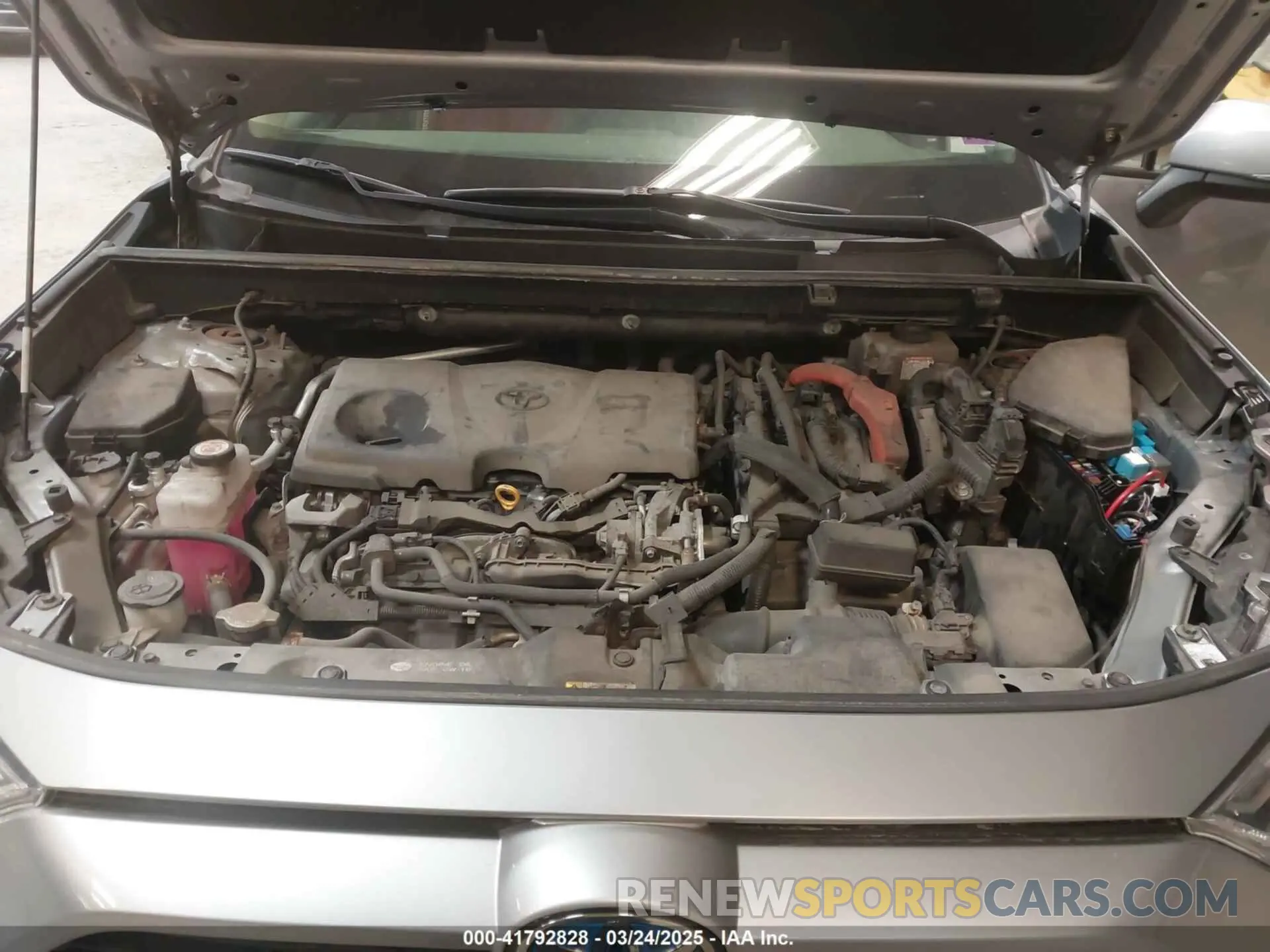 10 Фотография поврежденного автомобиля JTMRWRFV5KD509865 TOYOTA RAV4 HYBRID 2019