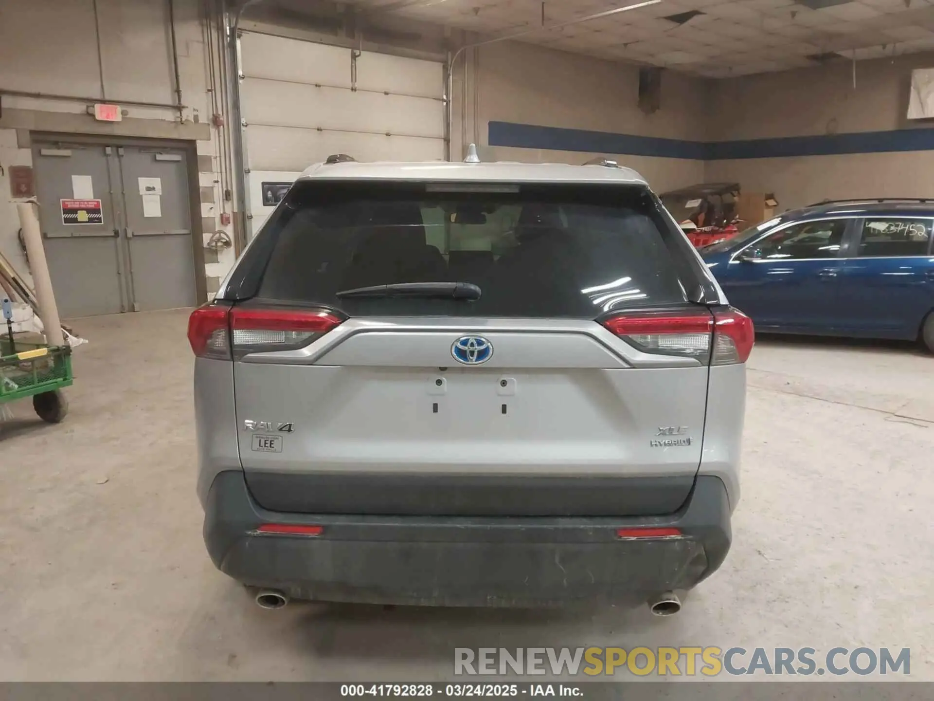 16 Фотография поврежденного автомобиля JTMRWRFV5KD509865 TOYOTA RAV4 HYBRID 2019