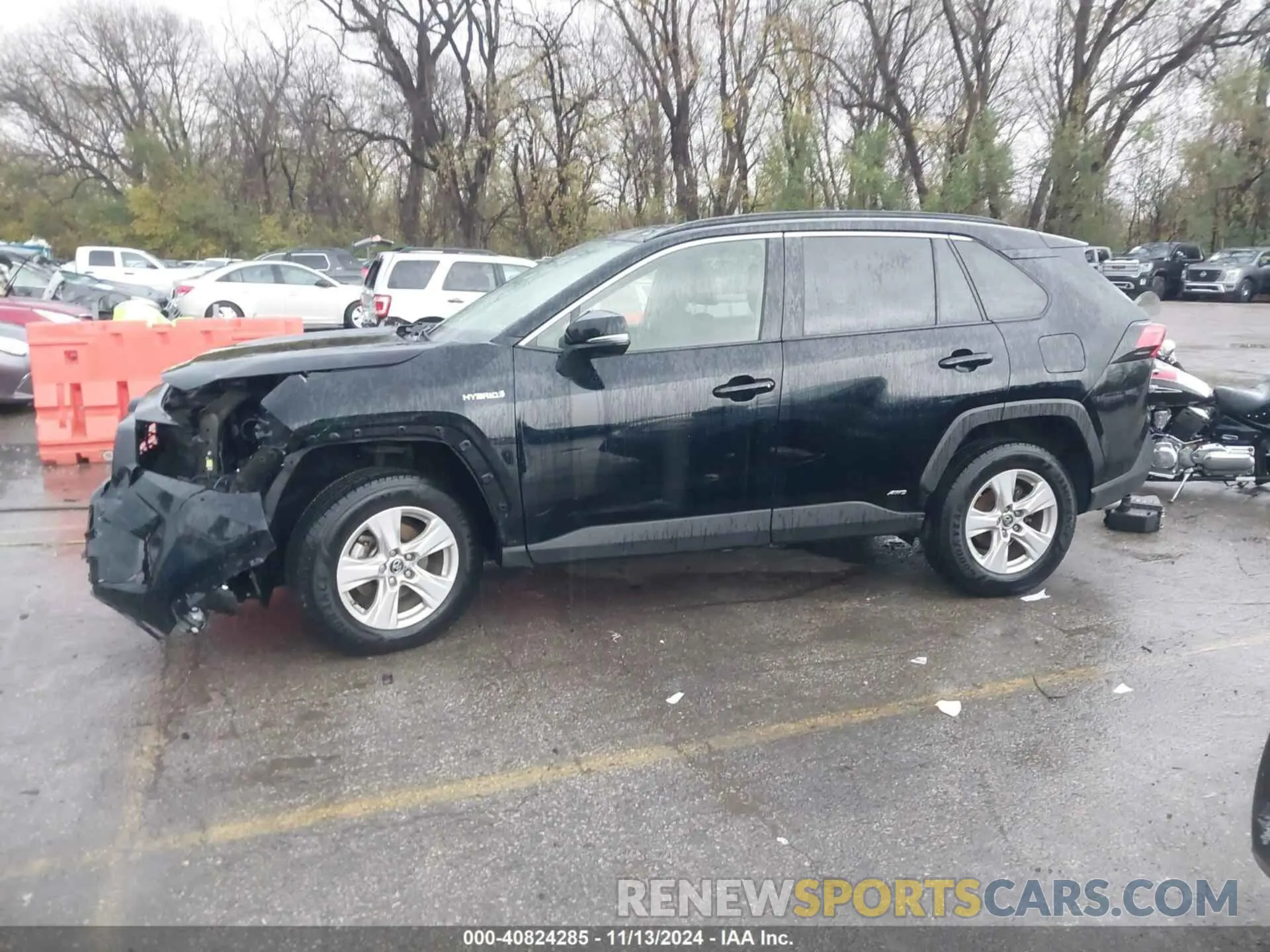 14 Photograph of a damaged car JTMRWRFV8KD019873 TOYOTA RAV4 HYBRID 2019