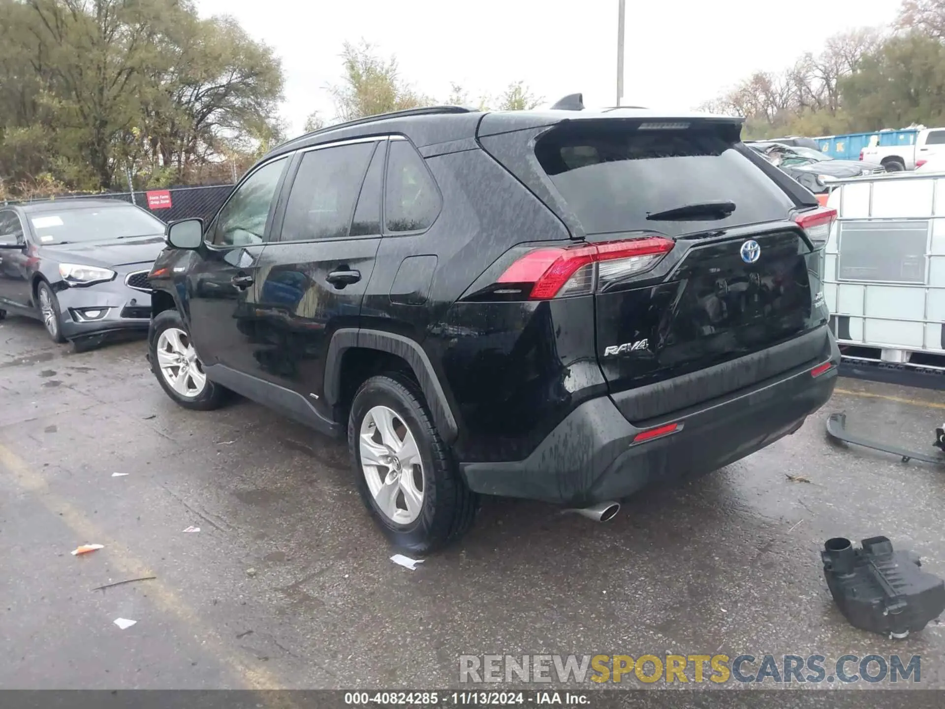 3 Photograph of a damaged car JTMRWRFV8KD019873 TOYOTA RAV4 HYBRID 2019