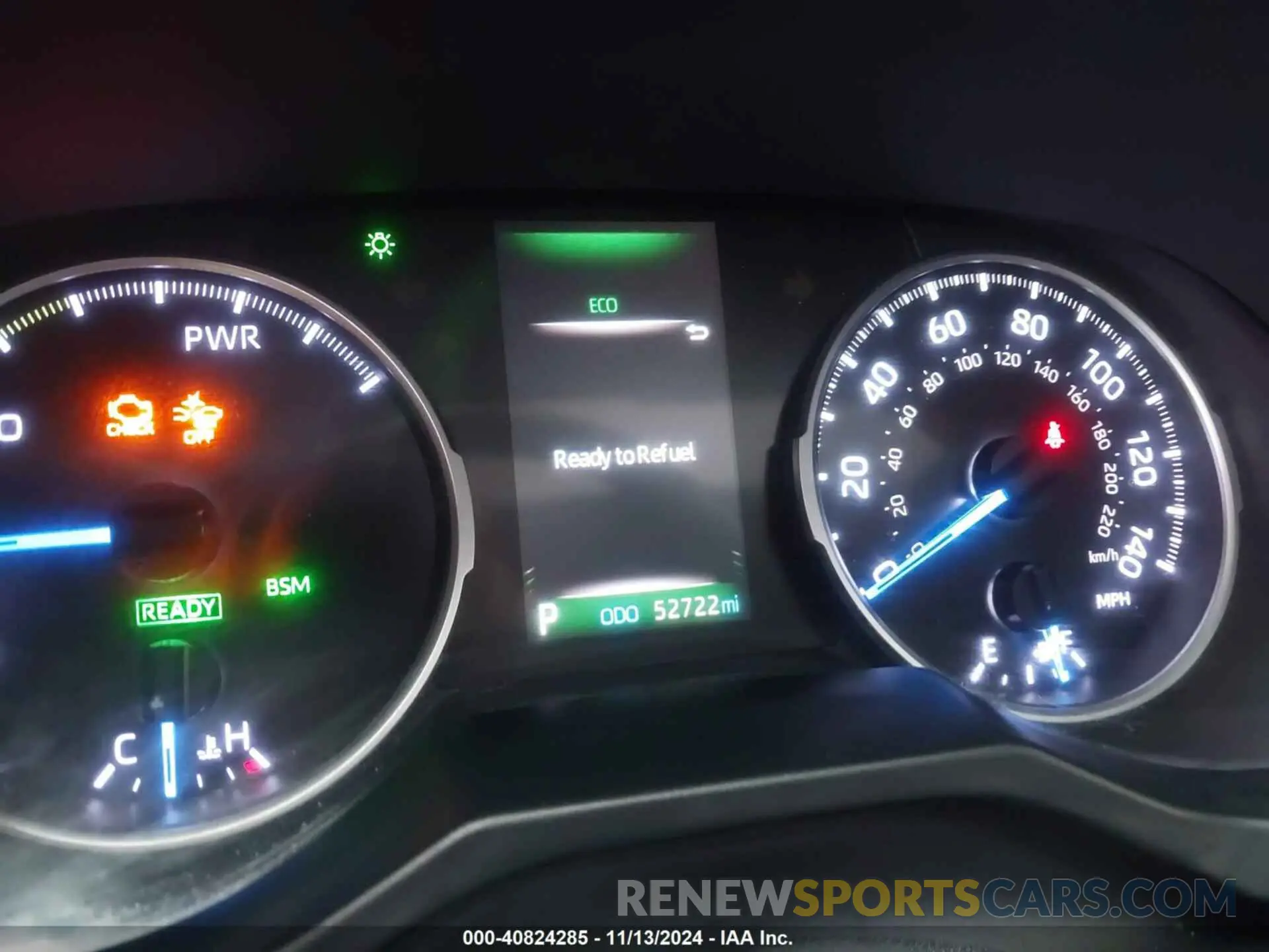 7 Photograph of a damaged car JTMRWRFV8KD019873 TOYOTA RAV4 HYBRID 2019