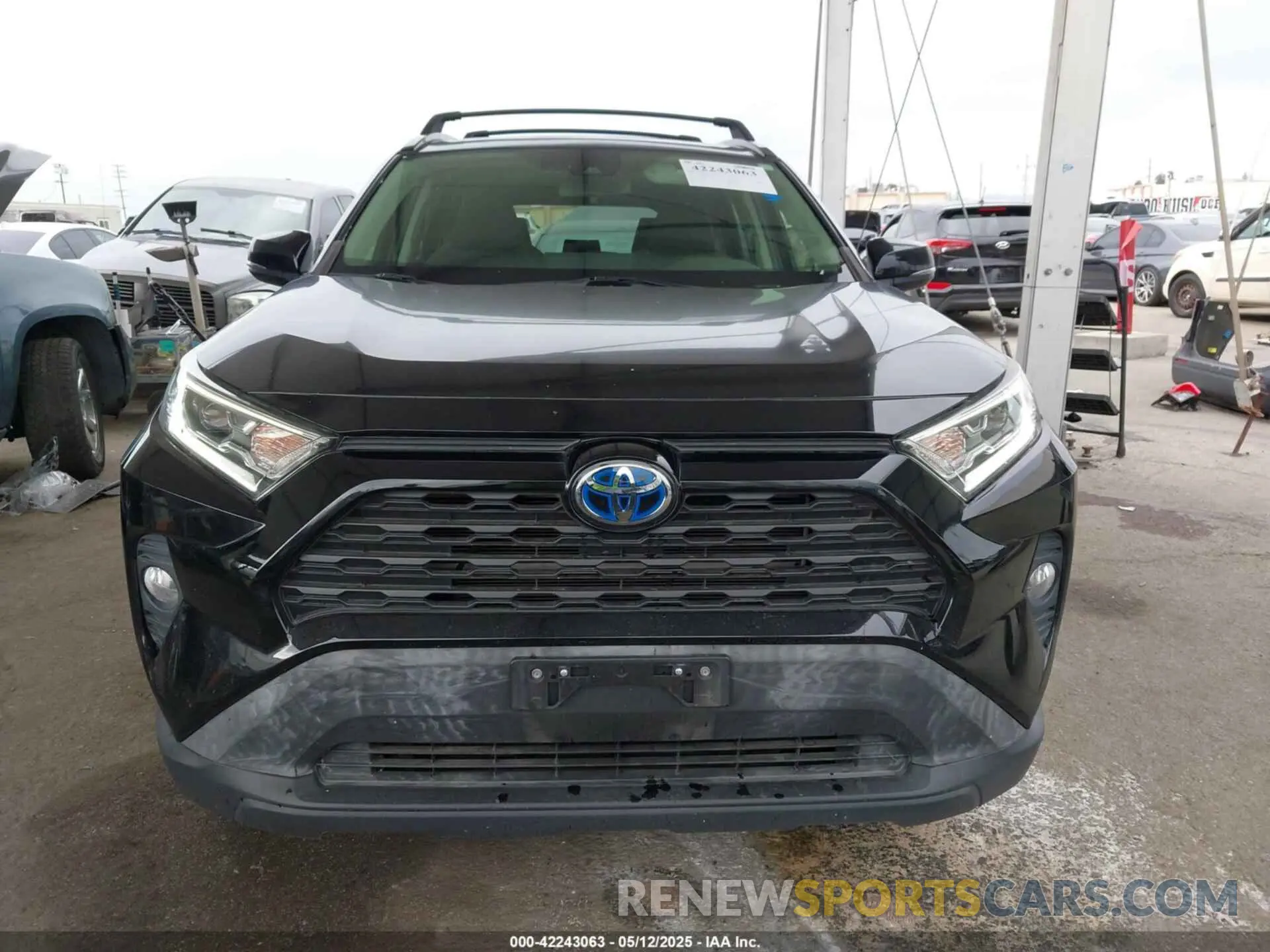 13 Photograph of a damaged car JTMRWRFVXKD006946 TOYOTA RAV4 HYBRID 2019