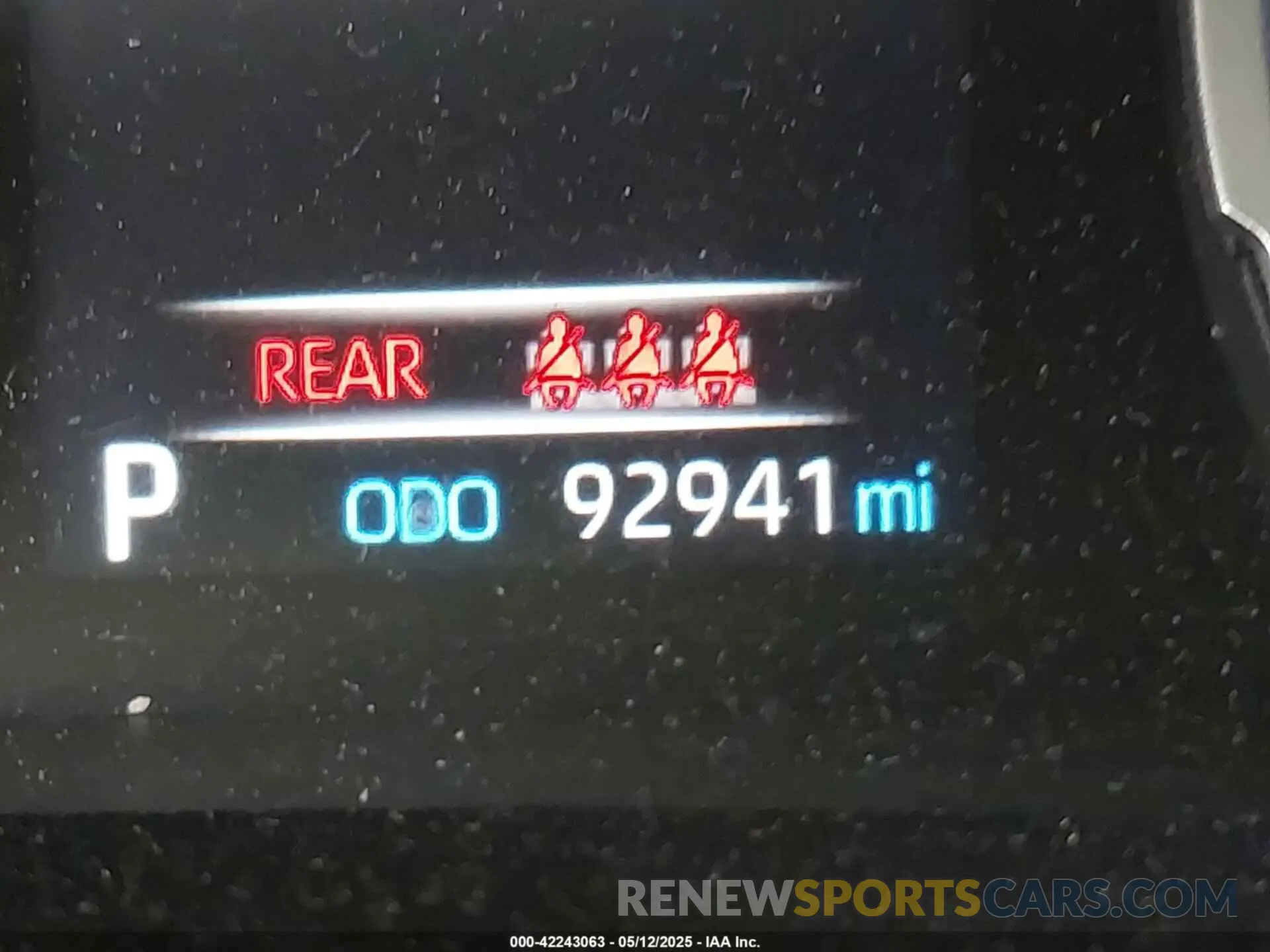 16 Photograph of a damaged car JTMRWRFVXKD006946 TOYOTA RAV4 HYBRID 2019