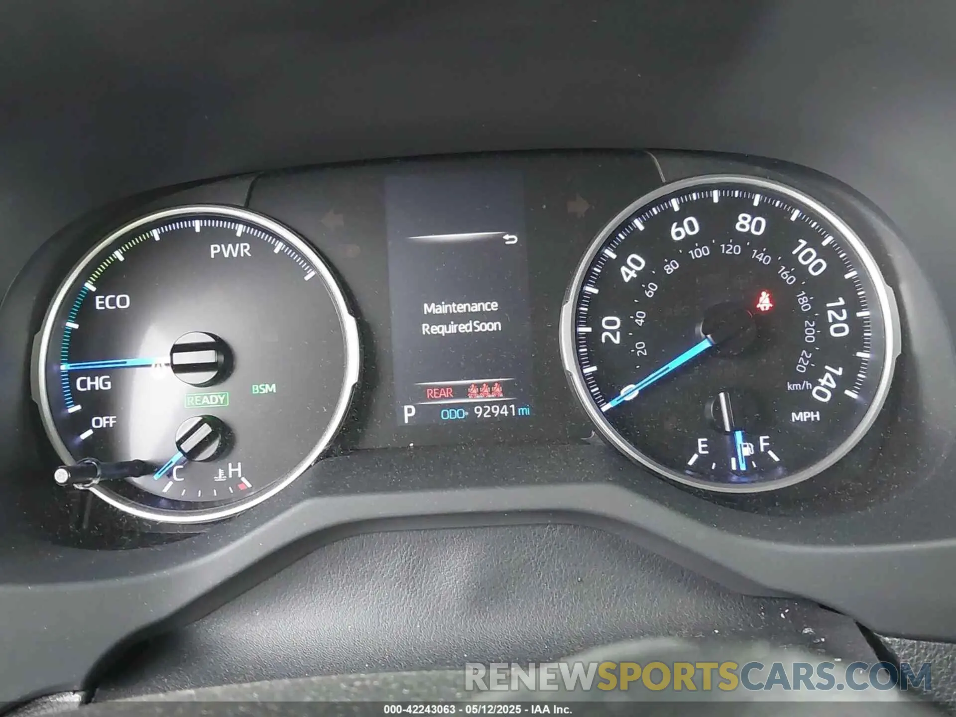 7 Photograph of a damaged car JTMRWRFVXKD006946 TOYOTA RAV4 HYBRID 2019