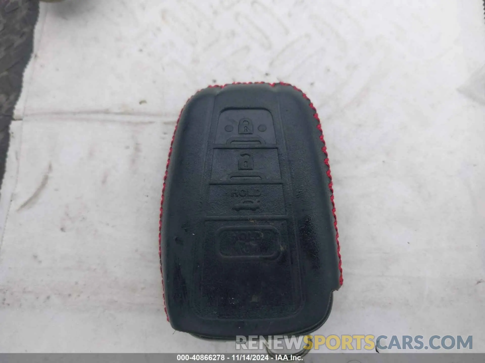 11 Photograph of a damaged car JTMRWRFVXKD501194 TOYOTA RAV4 HYBRID 2019