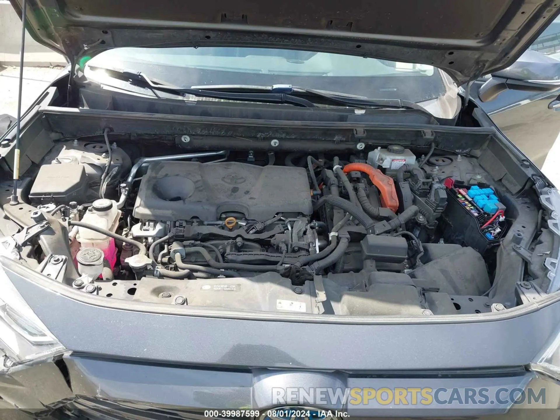 10 Photograph of a damaged car 2T3DWRFV1LW059324 TOYOTA RAV4 HYBRID 2020