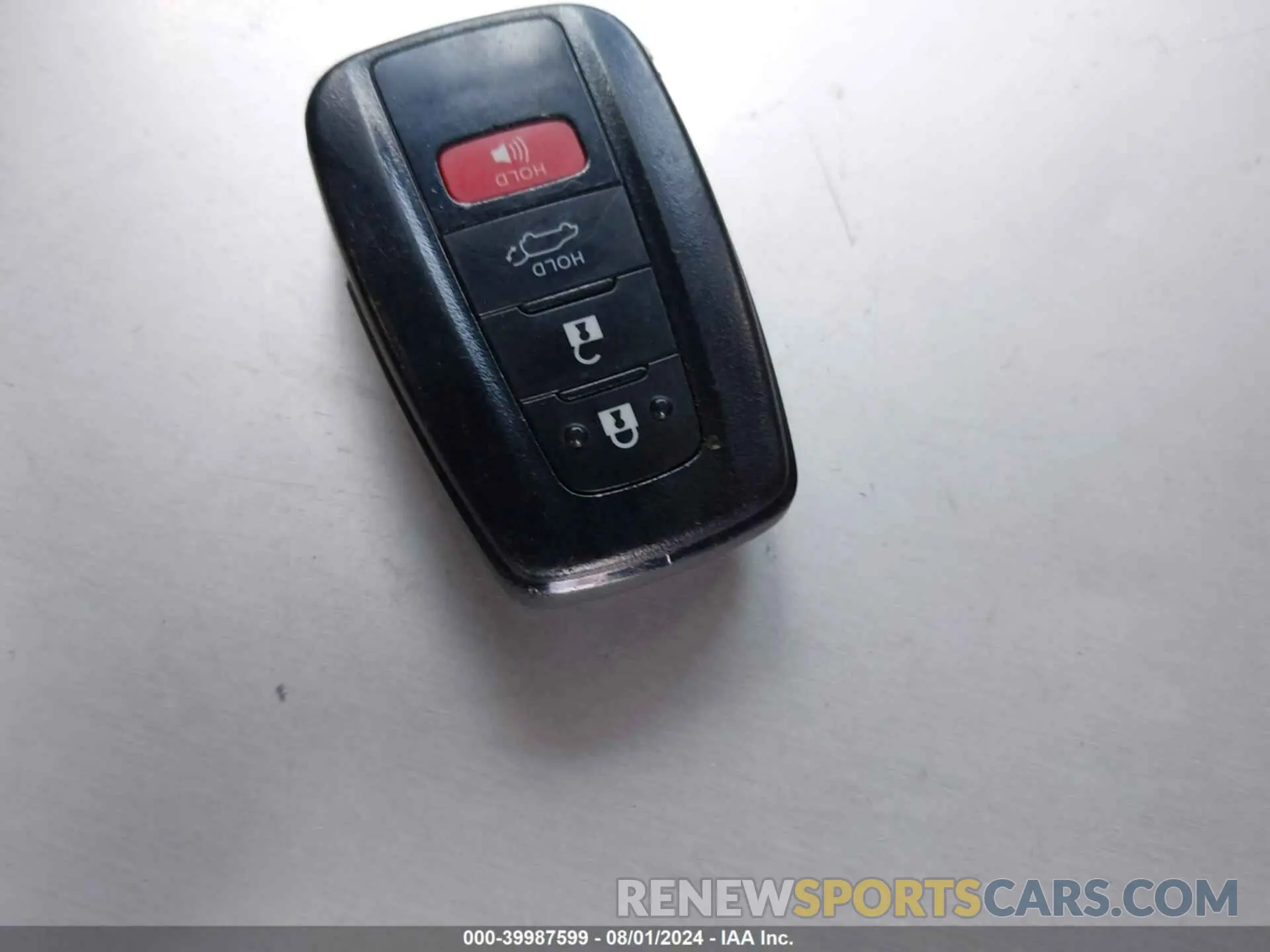 11 Photograph of a damaged car 2T3DWRFV1LW059324 TOYOTA RAV4 HYBRID 2020