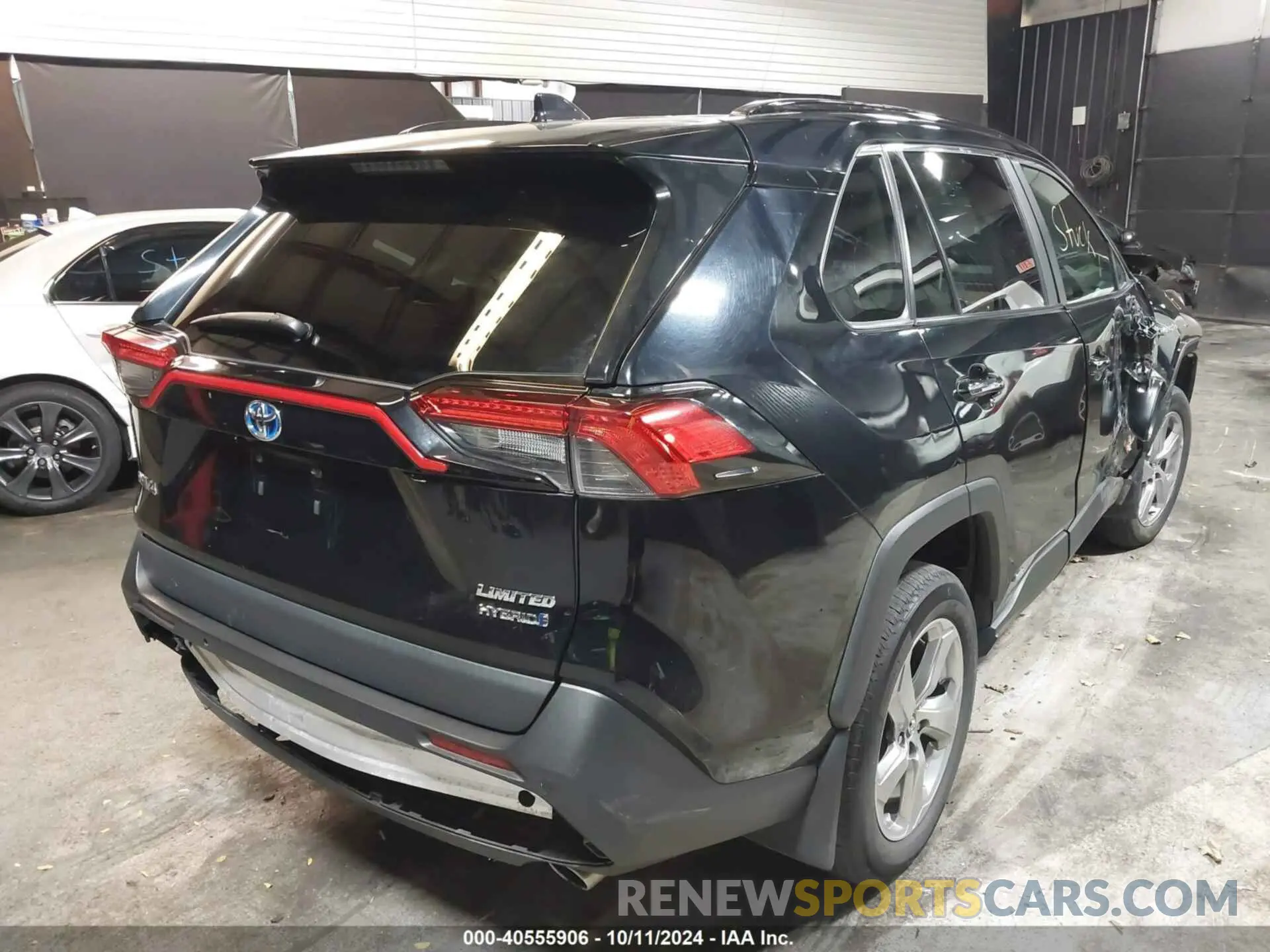 4 Фотография поврежденного автомобиля 2T3DWRFV4LW067238 TOYOTA RAV4 HYBRID 2020